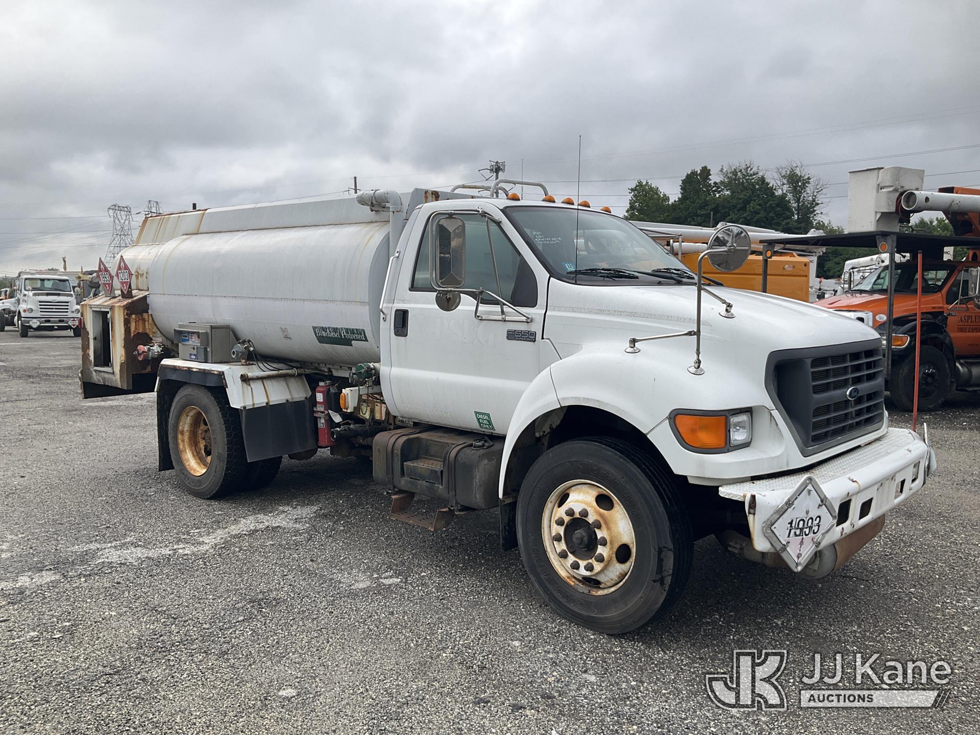 2000 Ford F650