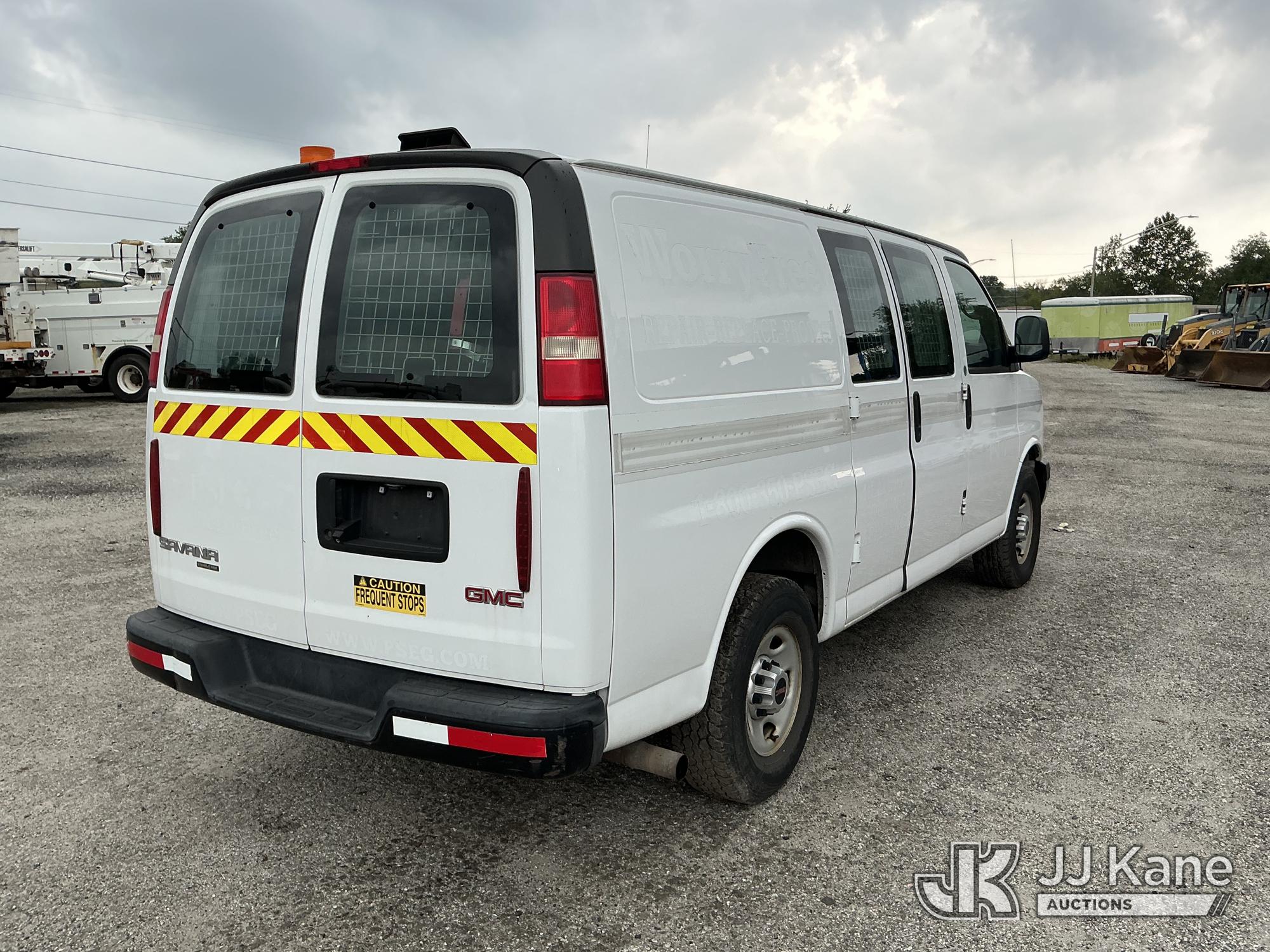 2013 GMC SAVANA G3500