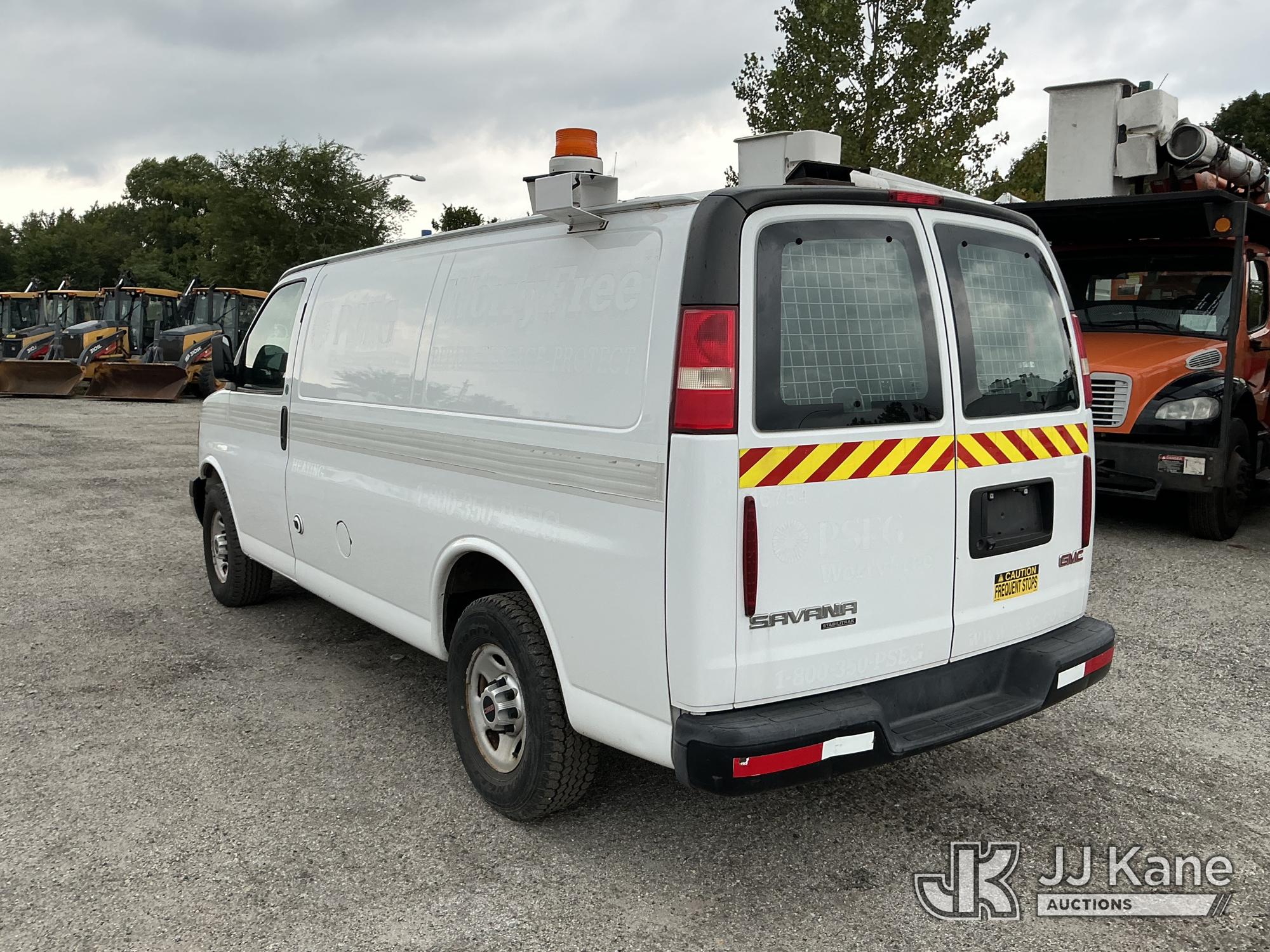 2013 GMC SAVANA G3500