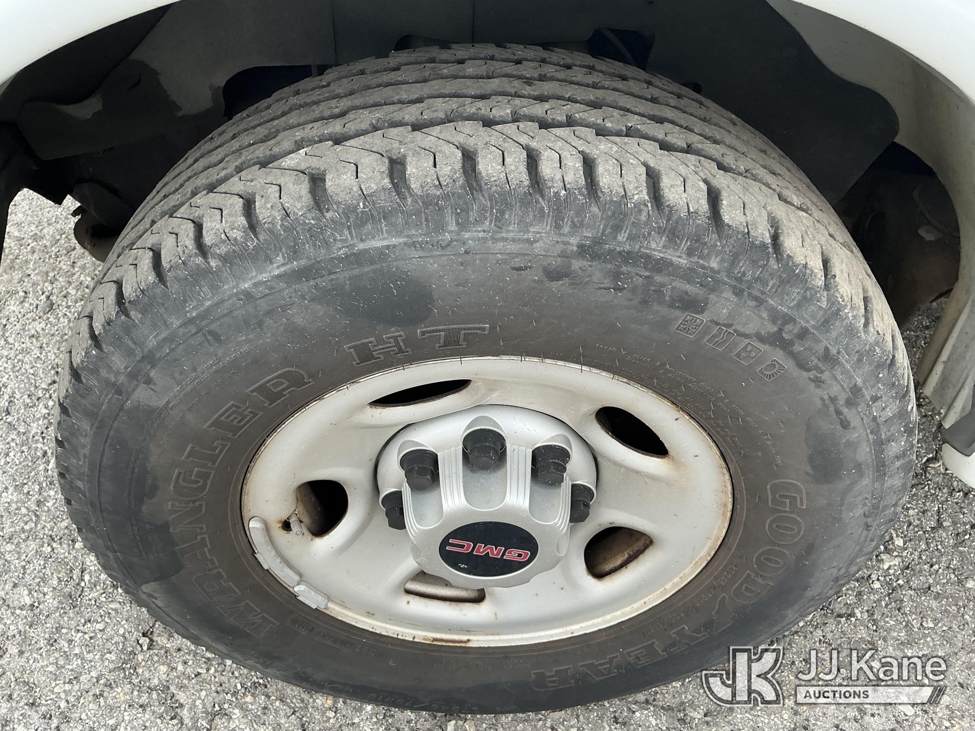 2013 GMC SAVANA G3500