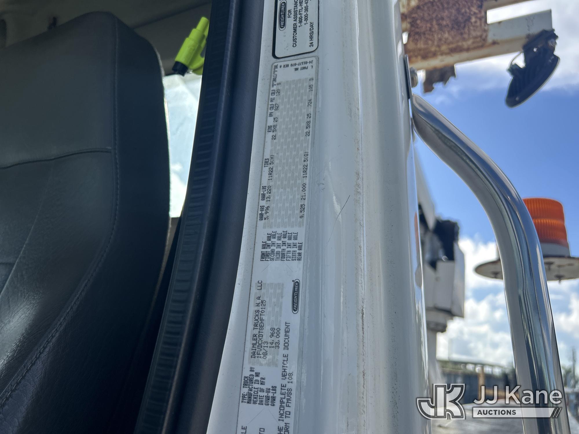 2014 Freightliner M2 106