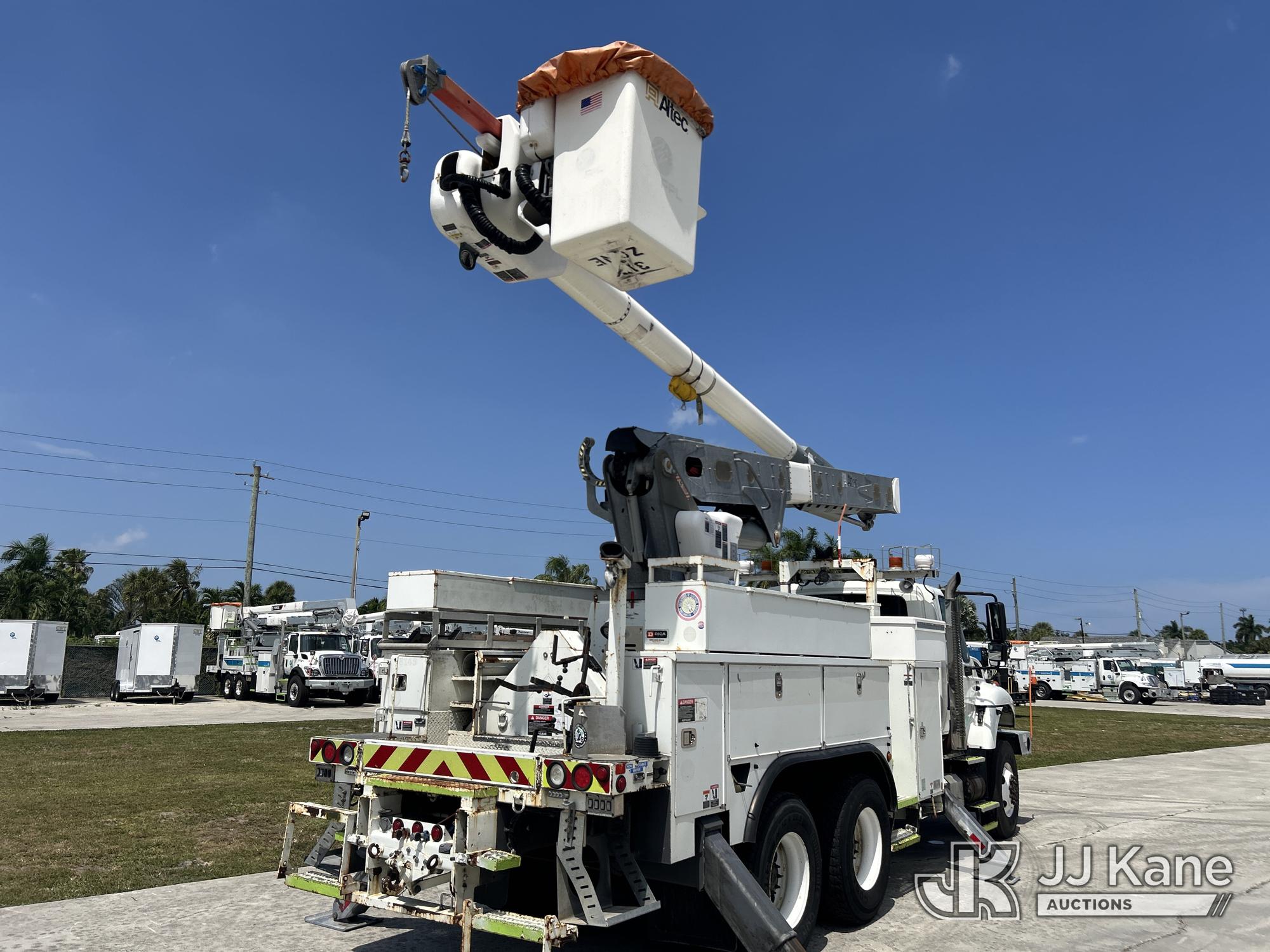 2013 International 7400