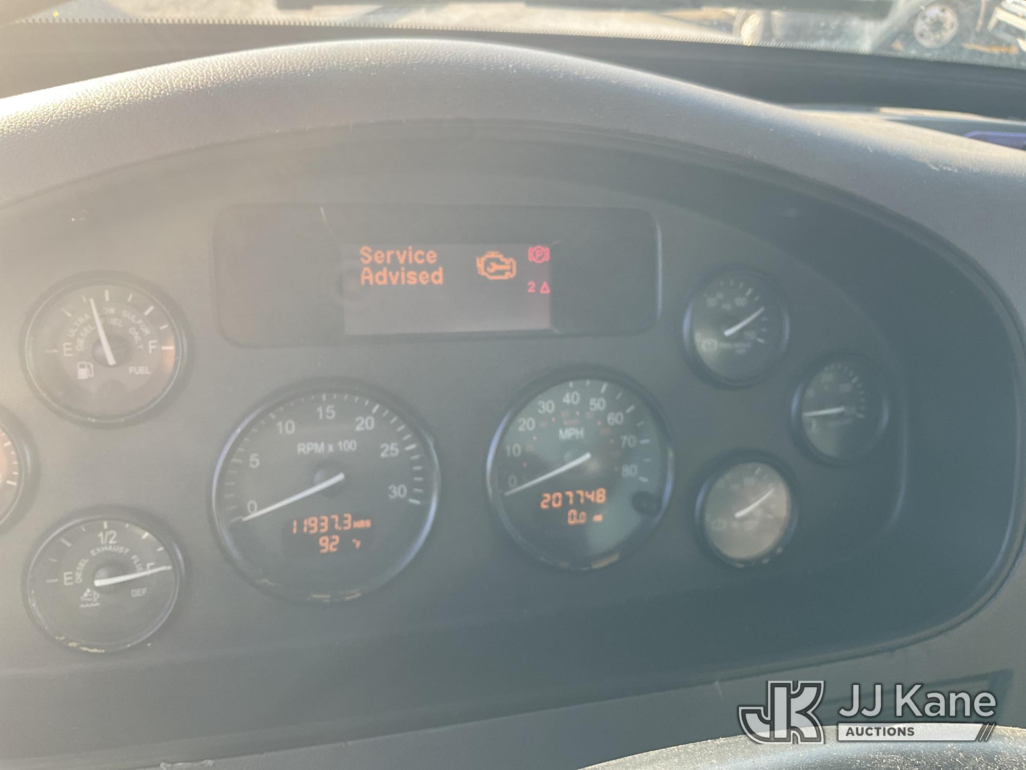 2015 Peterbilt 337