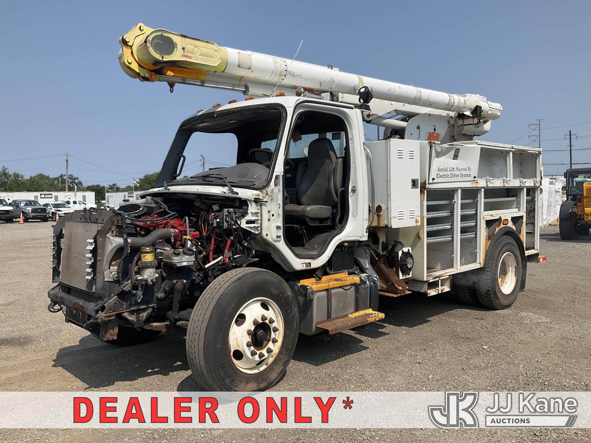 Photo of 2013 Freightliner M2 106