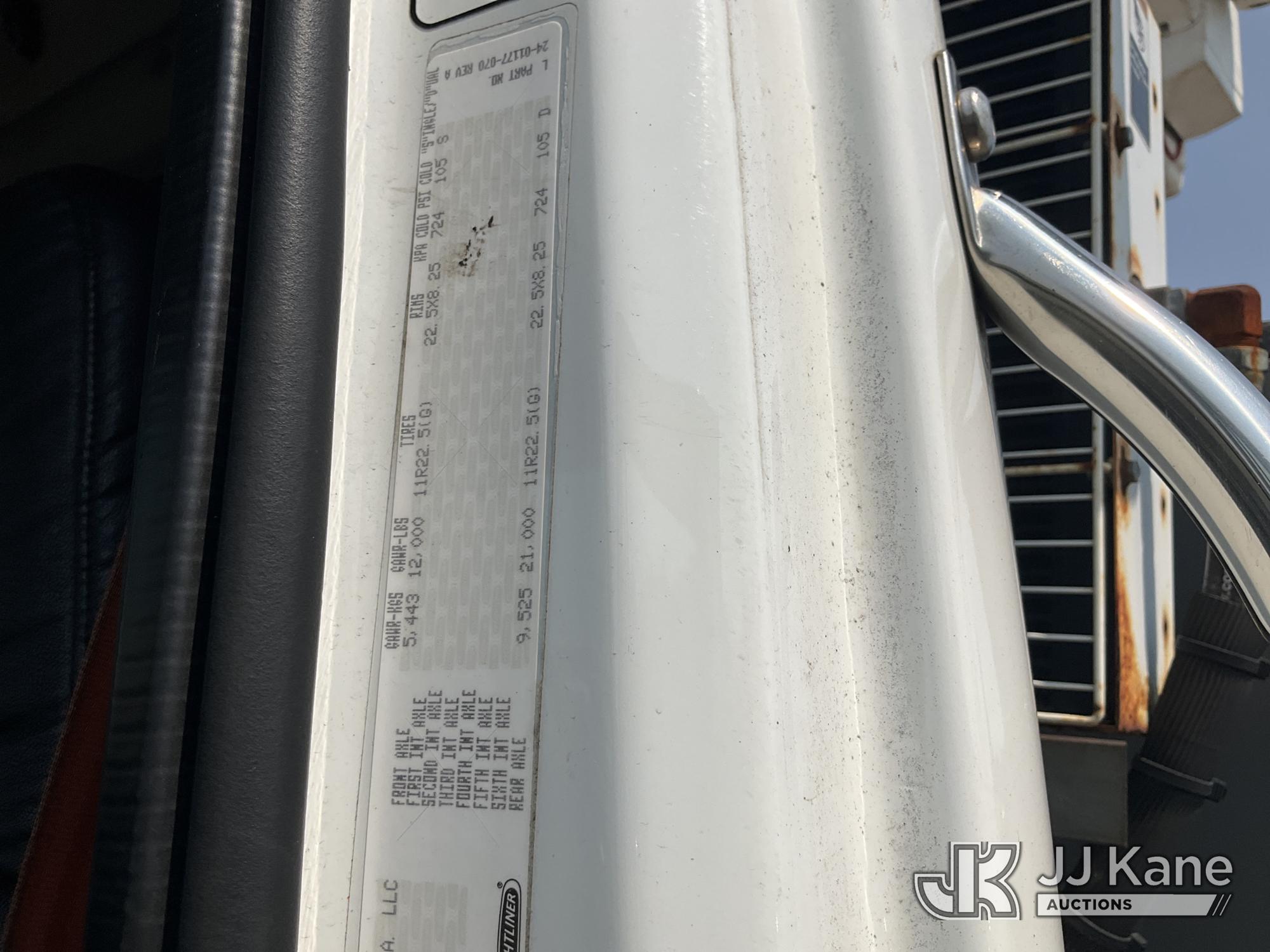 2014 Freightliner M2 106