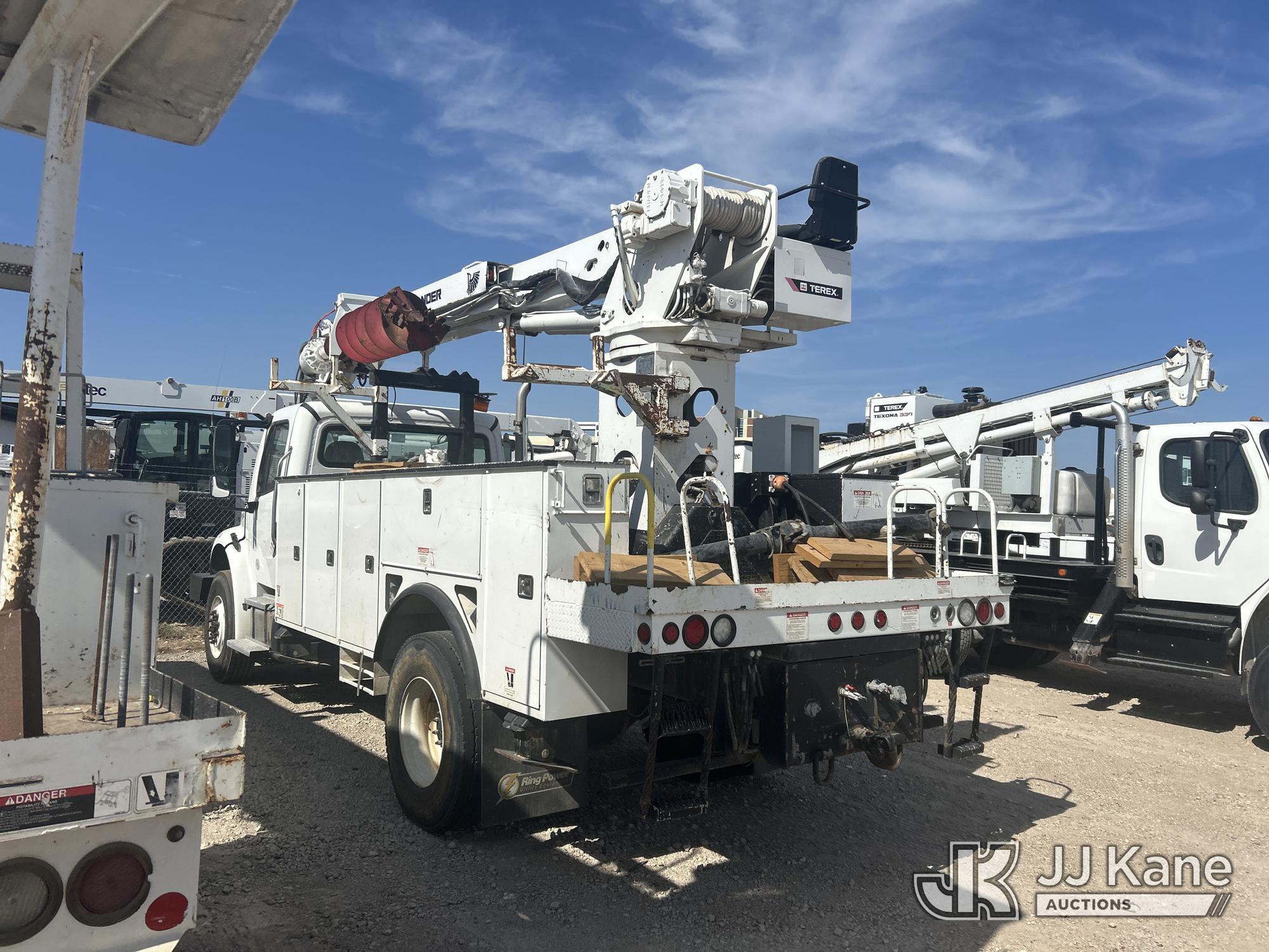 2021 Freightliner M2 106