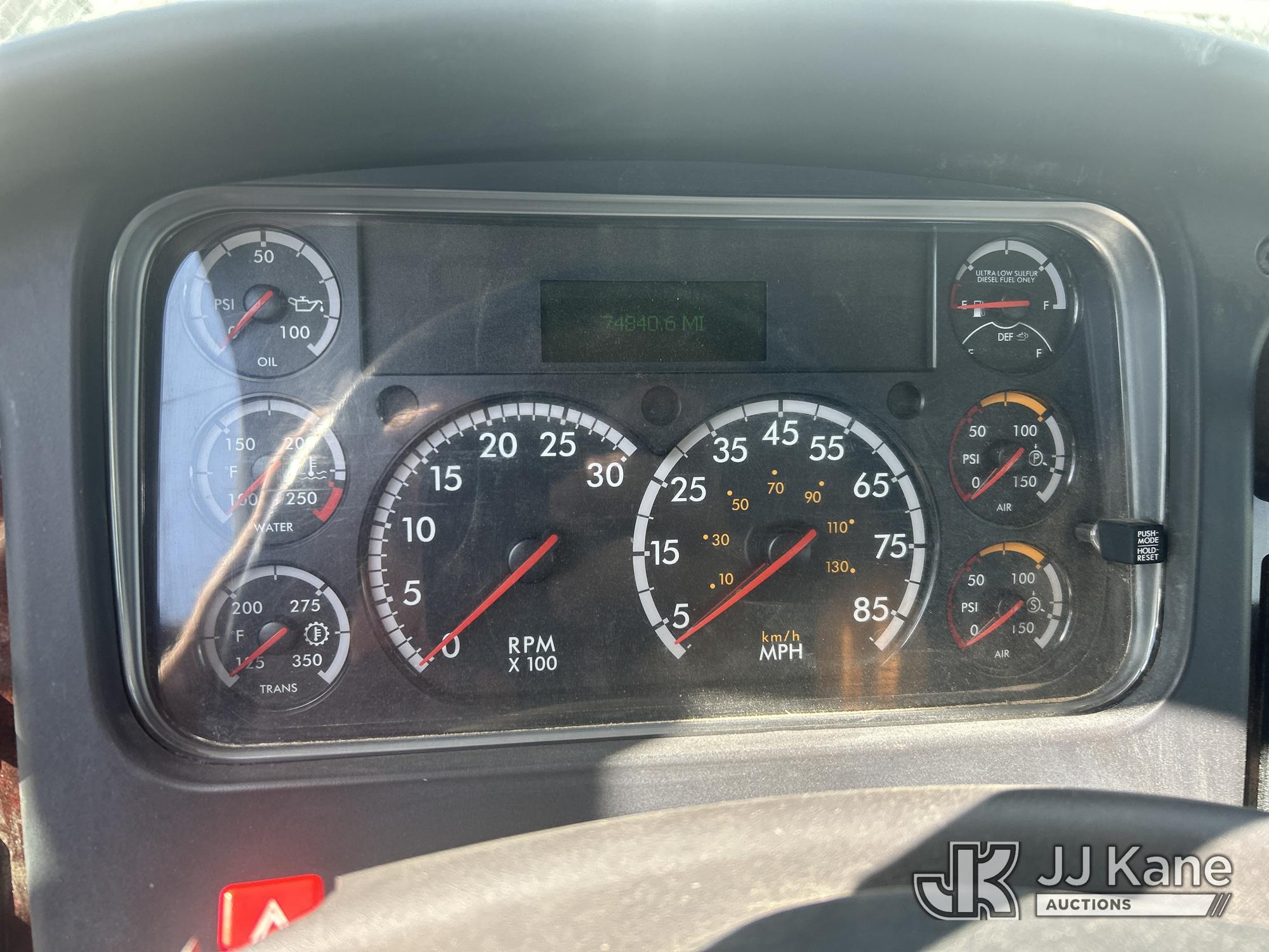 2021 Freightliner M2 106