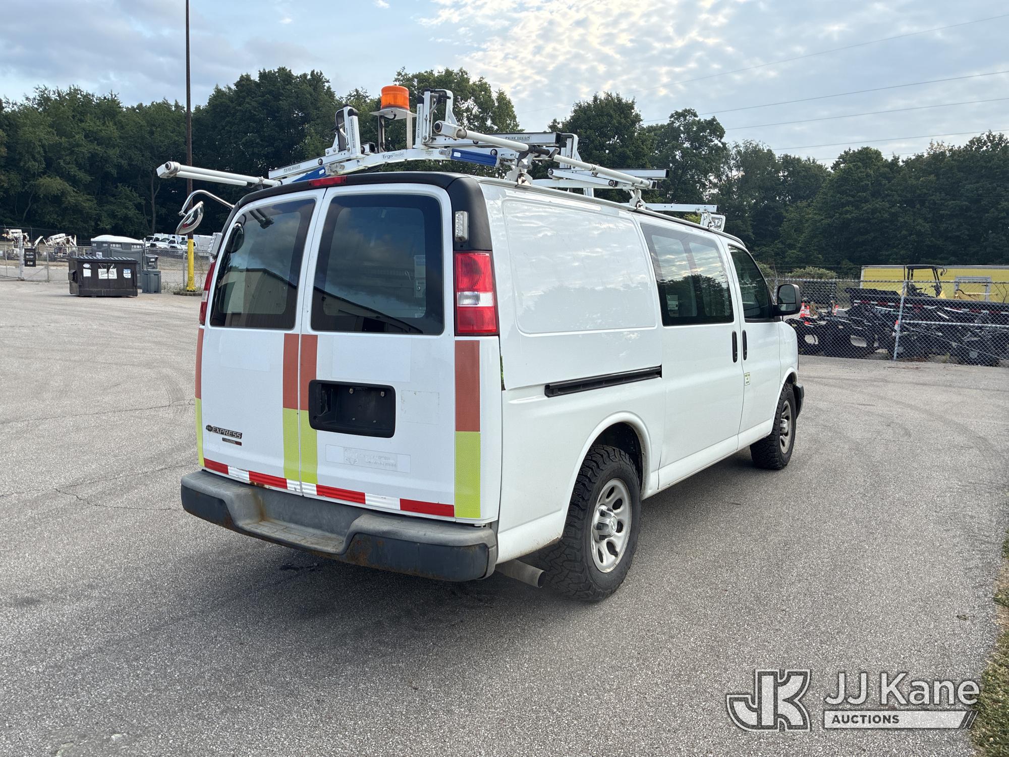2014 Chevrolet Express G1500 AWD