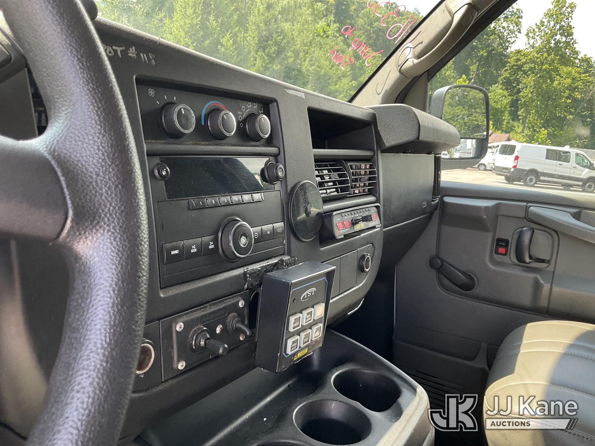 2010 GMC SAVANA G3500