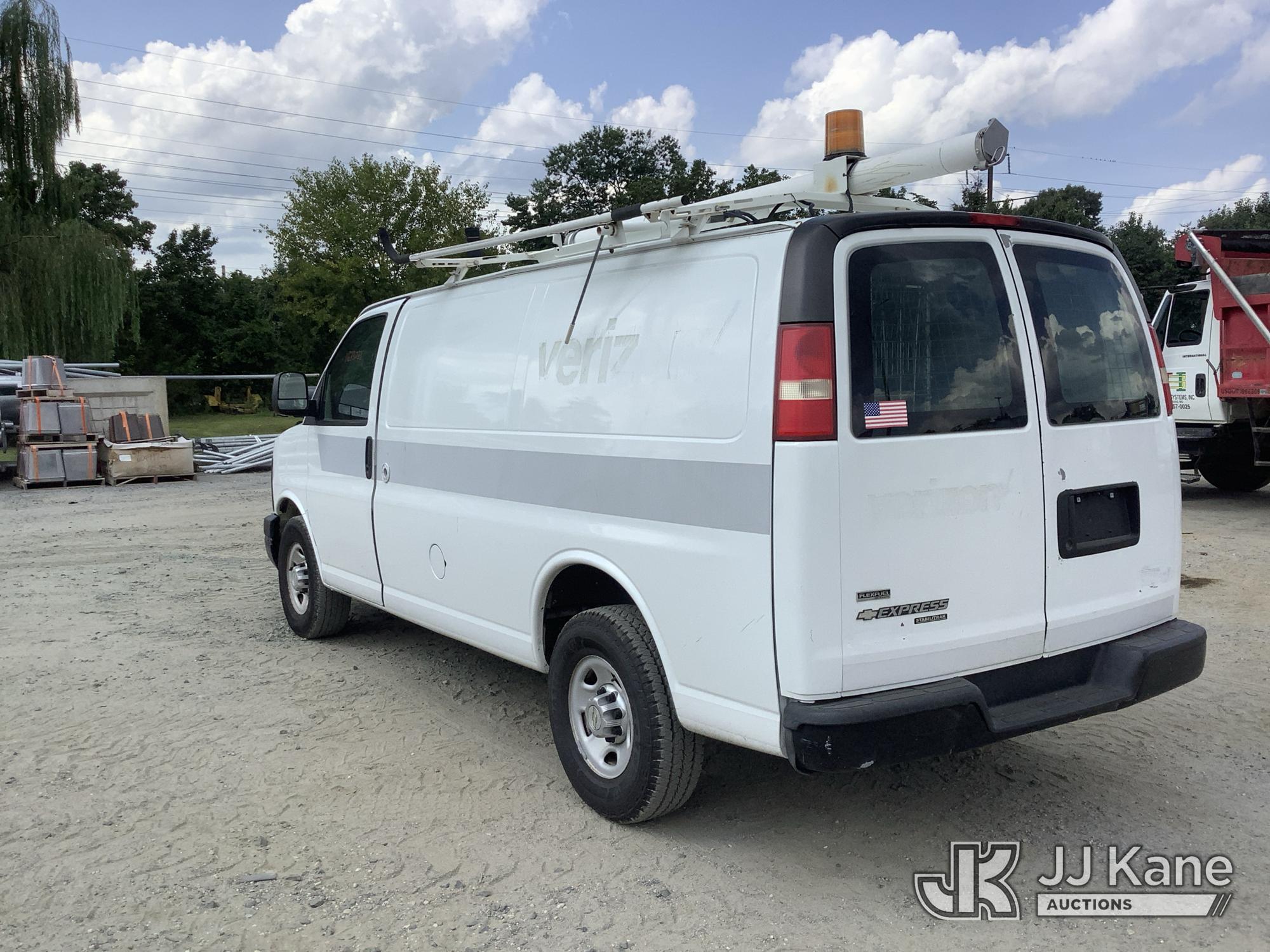 2011 Chevrolet EXPRESS G2500