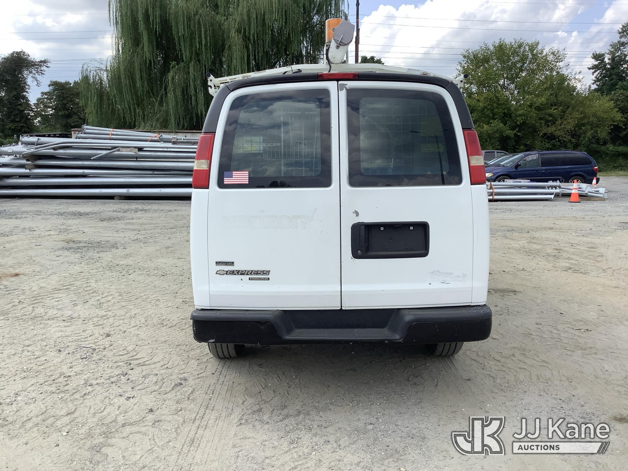 2011 Chevrolet EXPRESS G2500