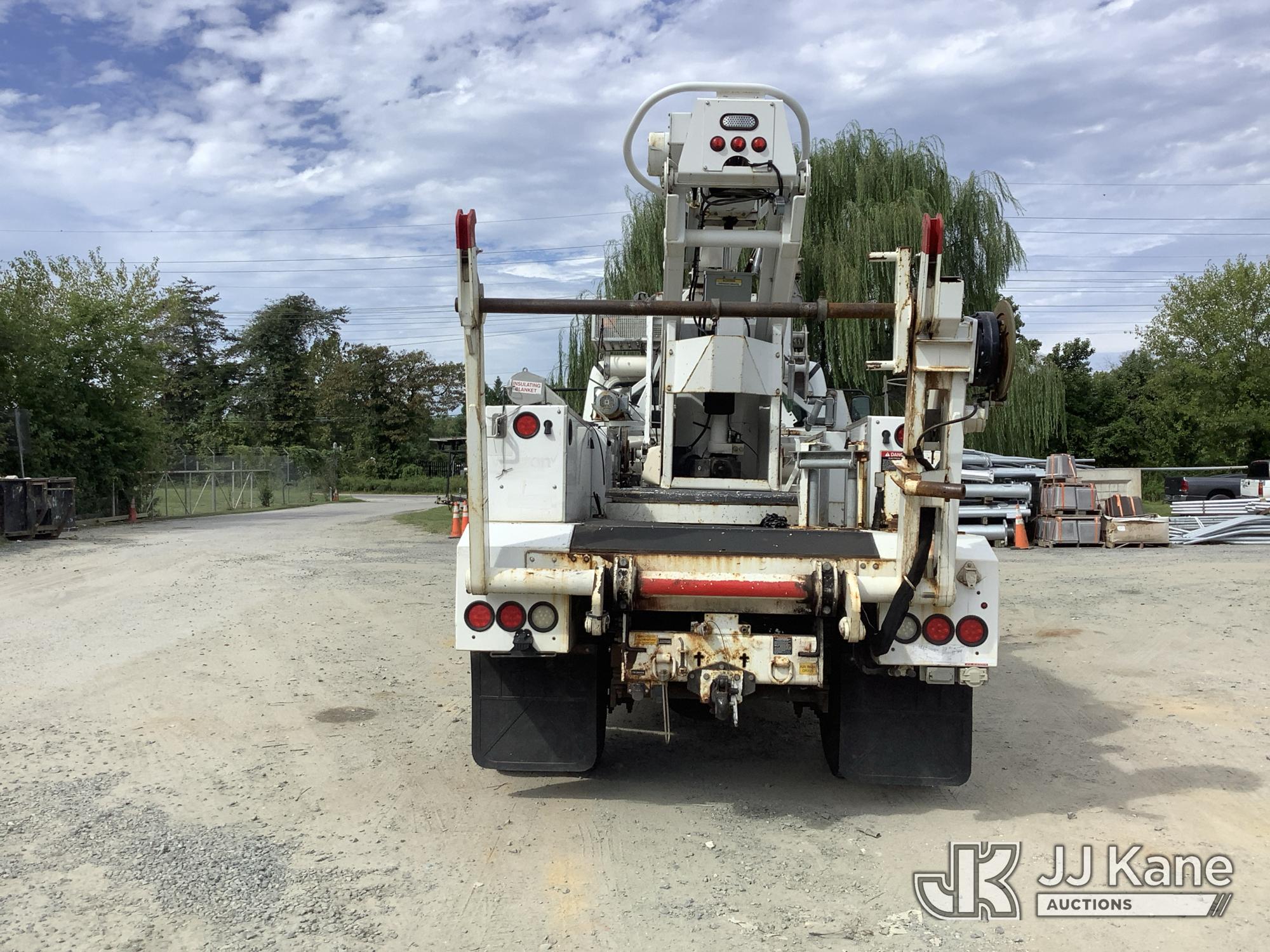 2014 Freightliner M2 106