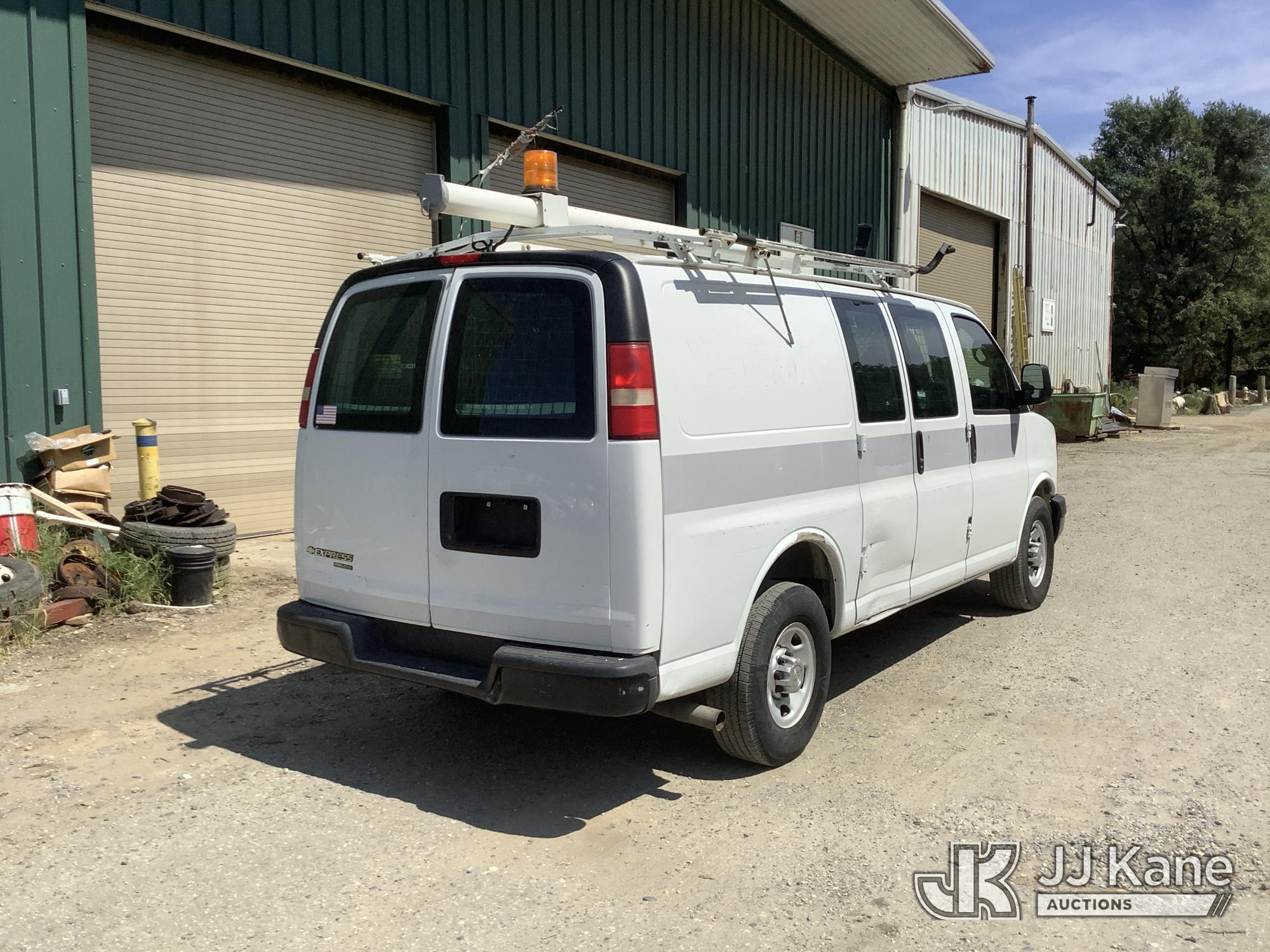 2012 Chevrolet EXPRESS G2500