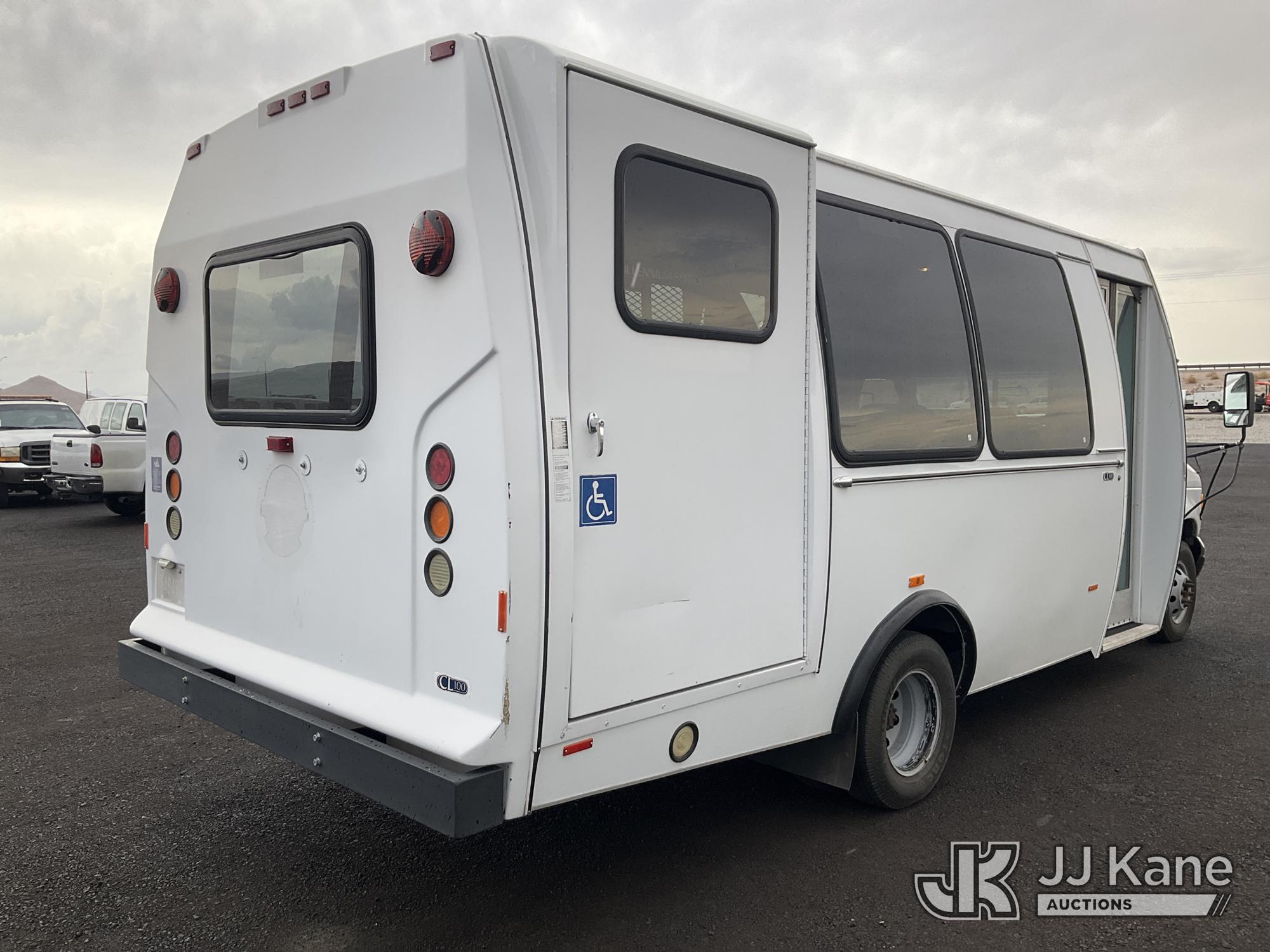 2005 Ford E450