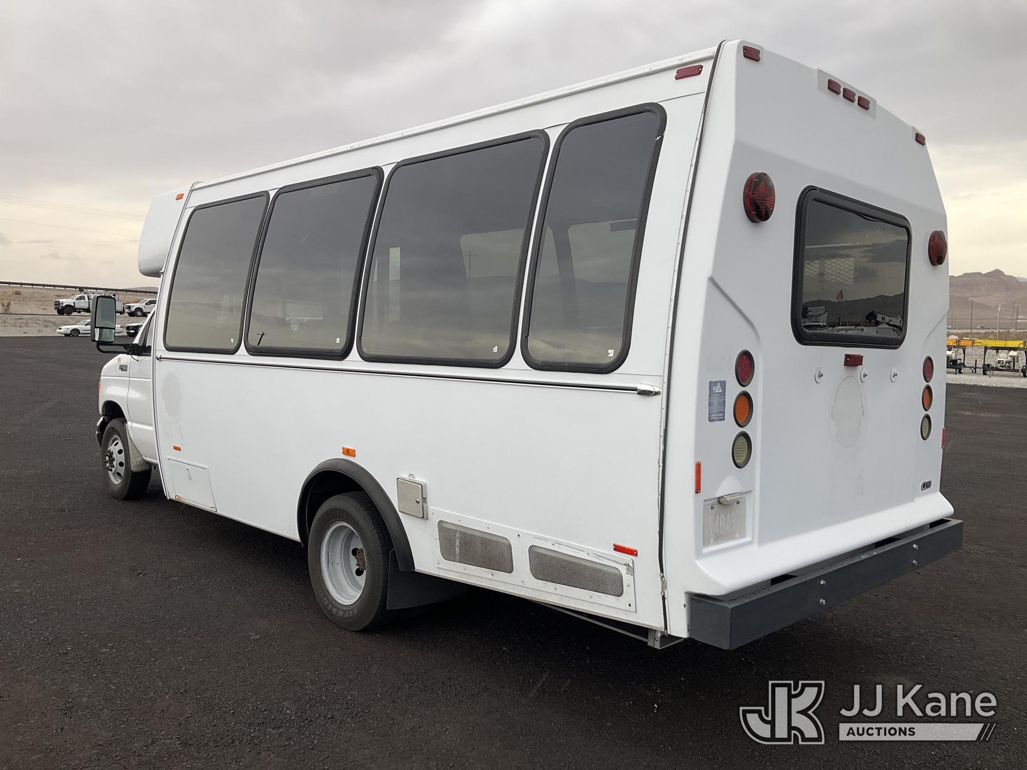 2005 Ford E450
