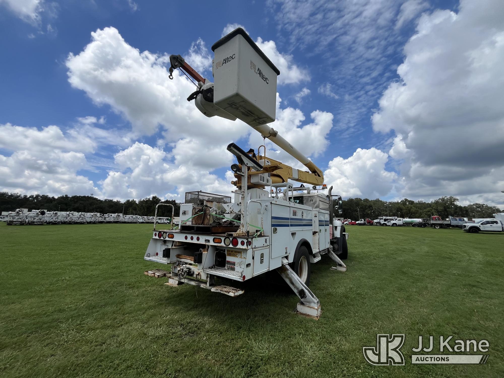 2011 International 7300 4X4