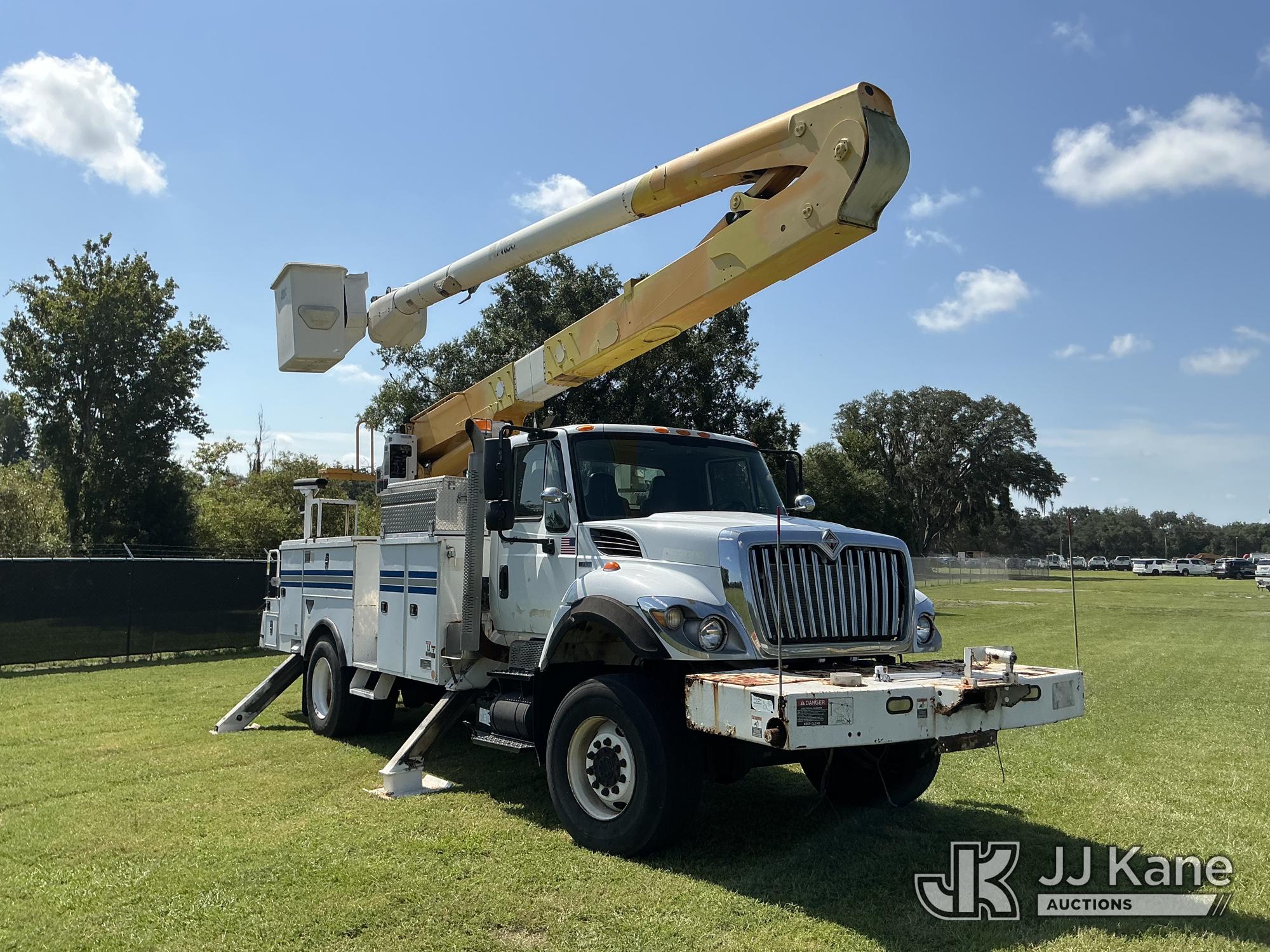 2012 International 7300 4X4