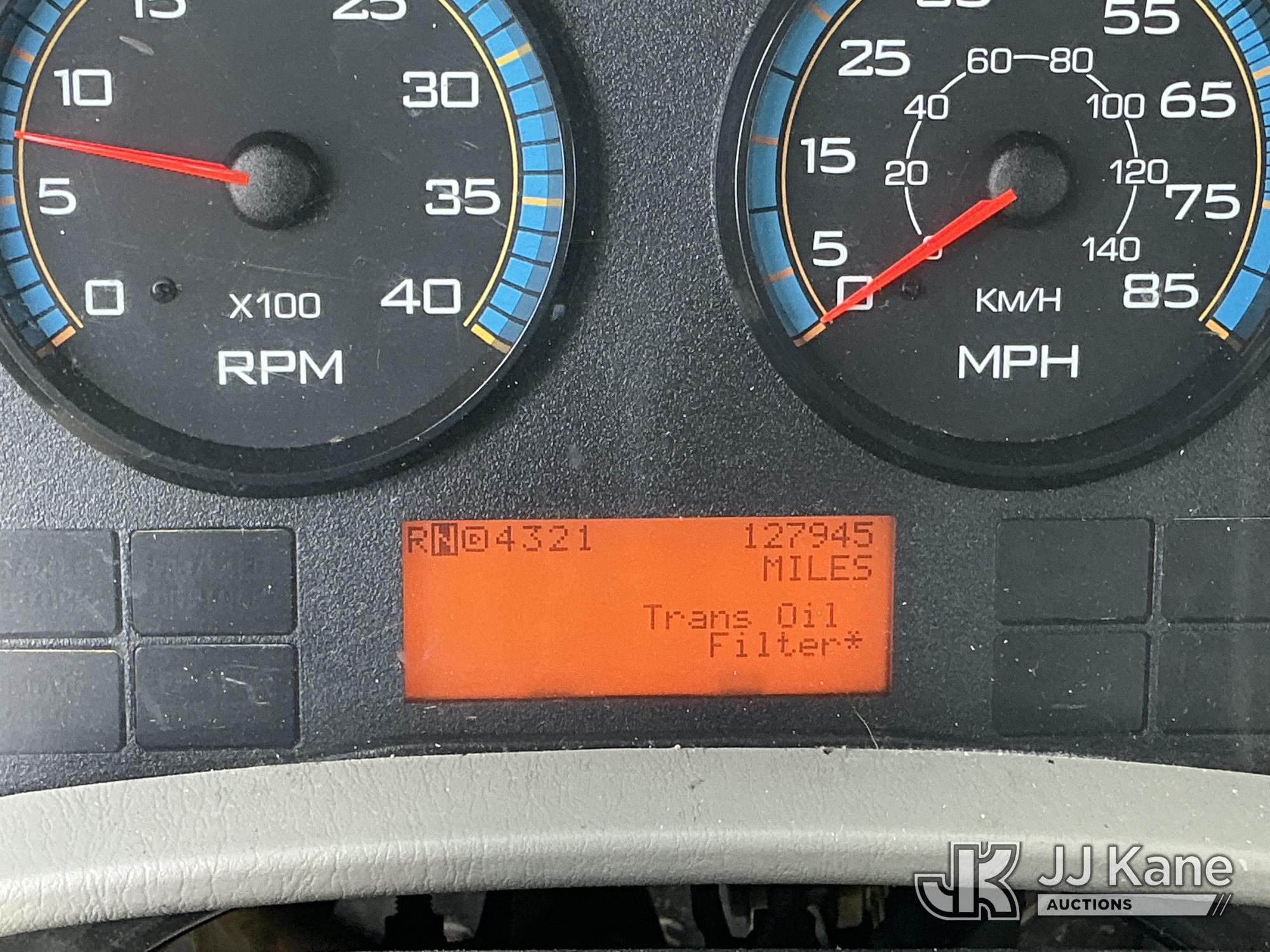 2012 International 7300 4X4