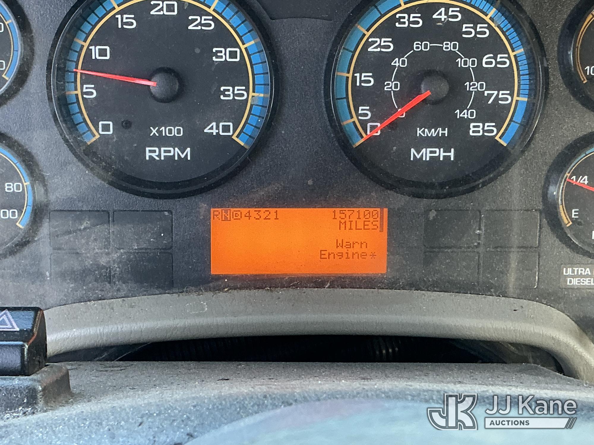 2008 International 7300 4X4