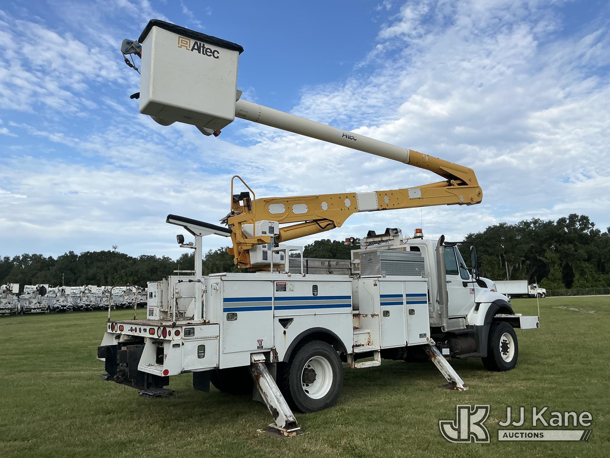 2014 International 7300 4X4