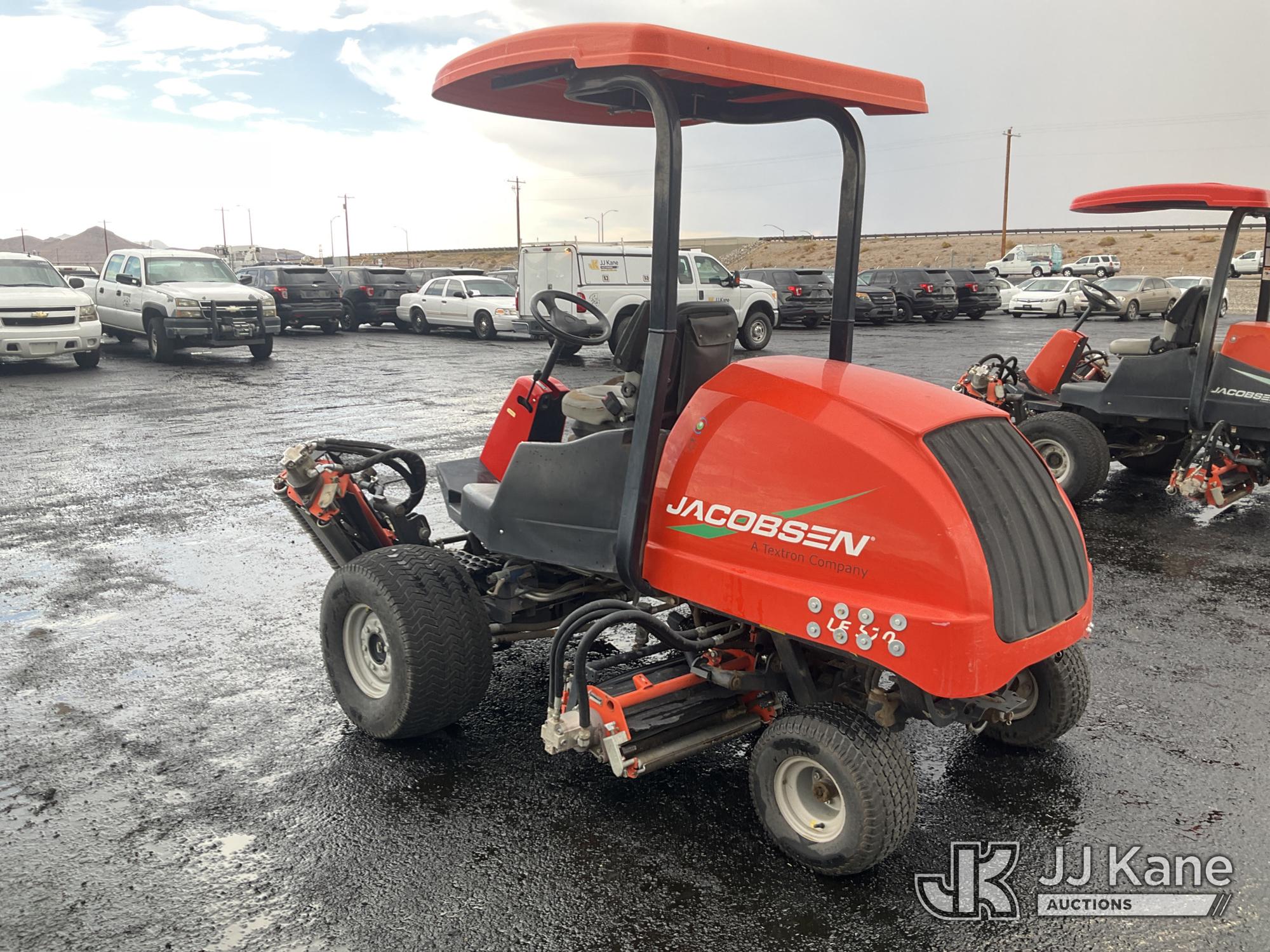 2012 Jacobsen LF570