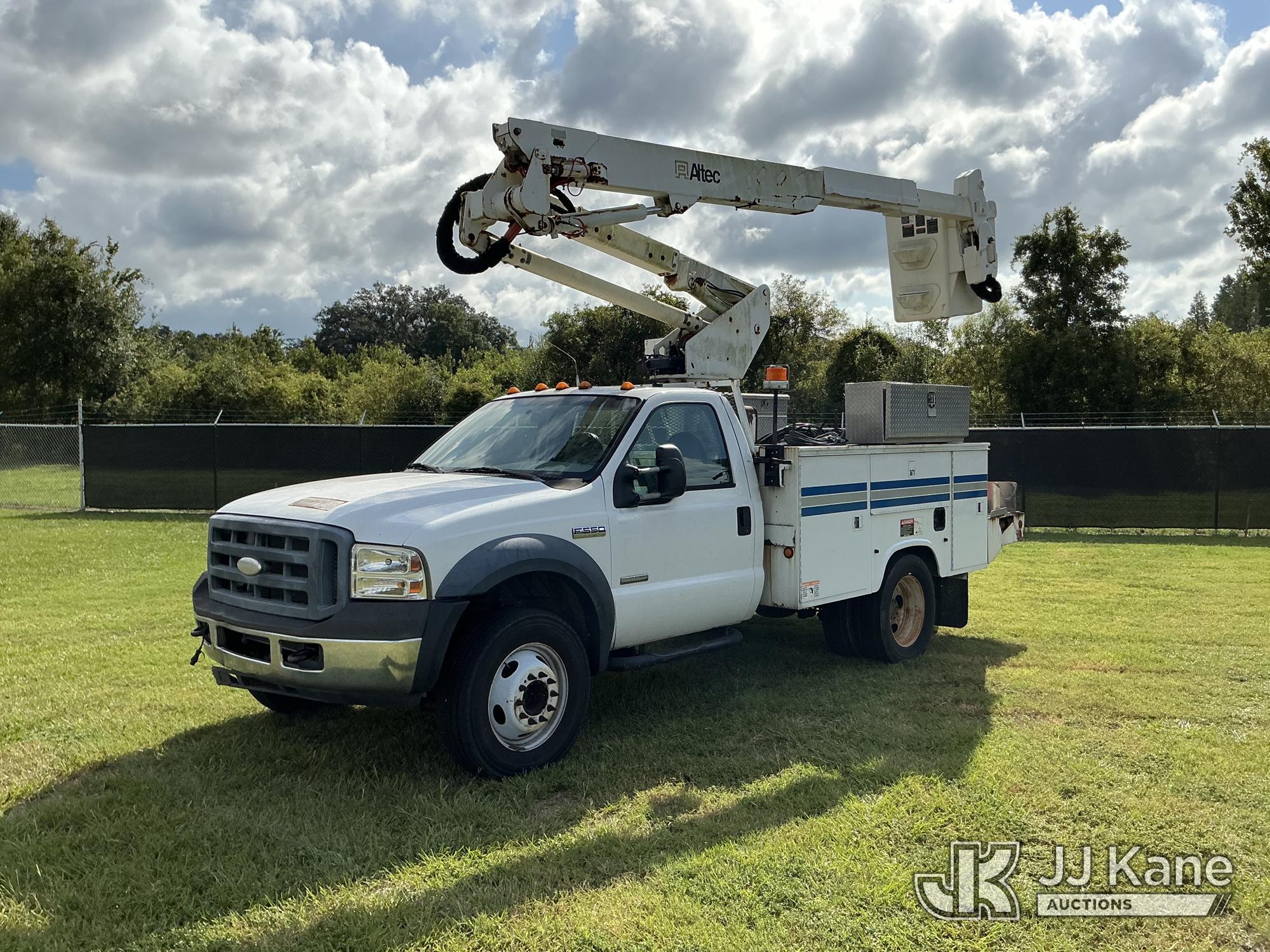 Photo of 2006 Ford F-550