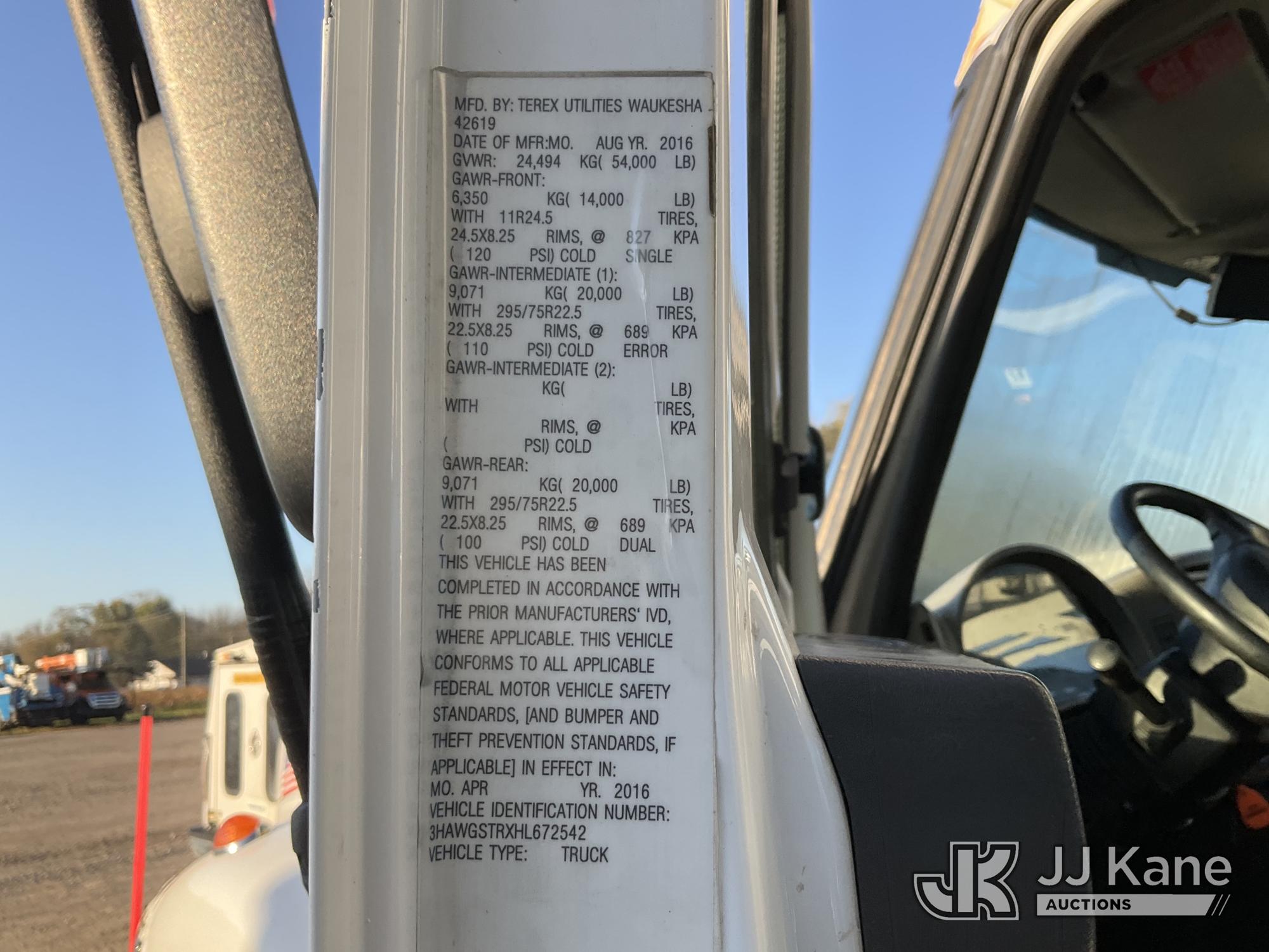 2017 International WORKSTAR 7400