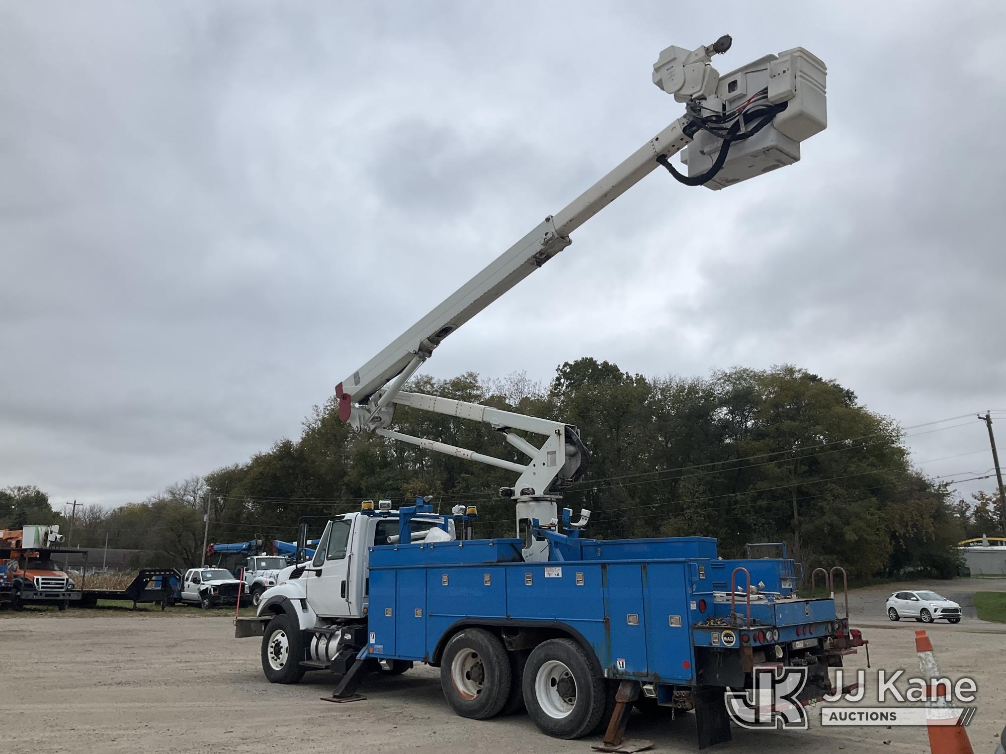 2017 International WORKSTAR 7400
