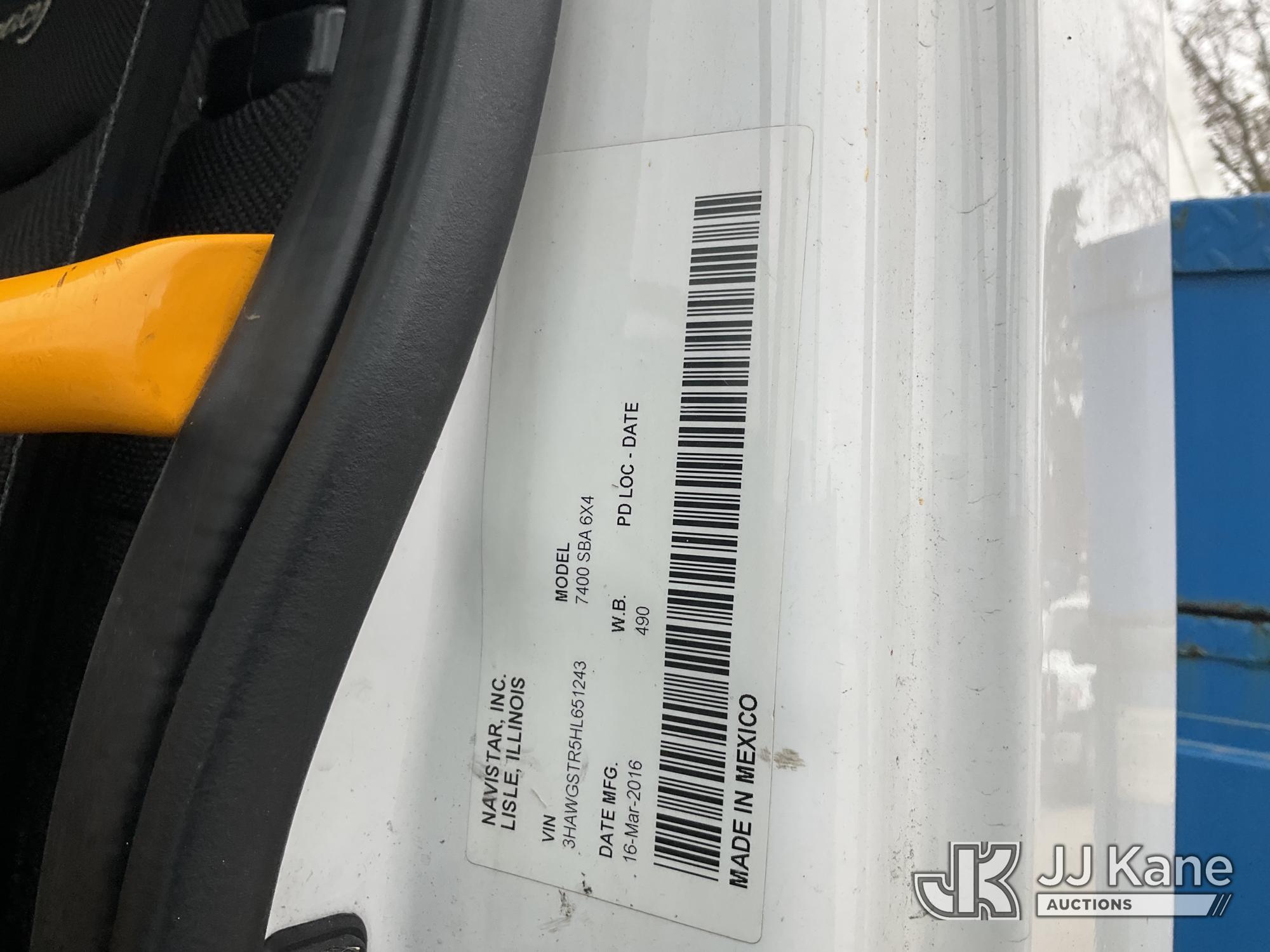 2017 International WORKSTAR 7400