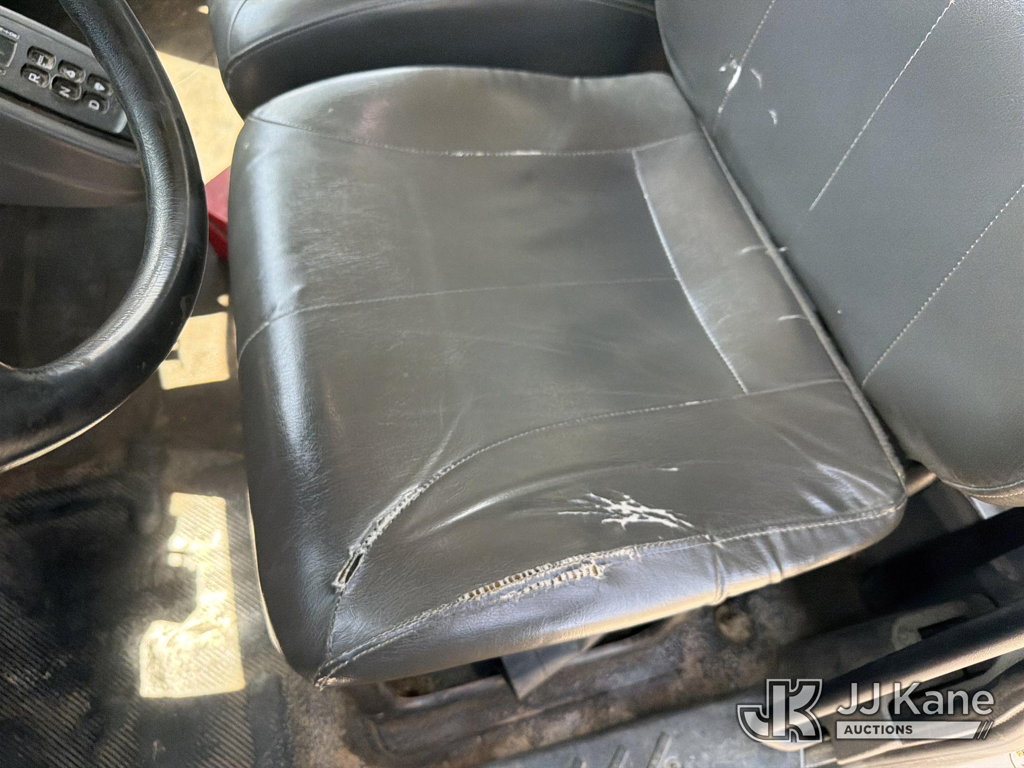 2017 International 7300 4x4