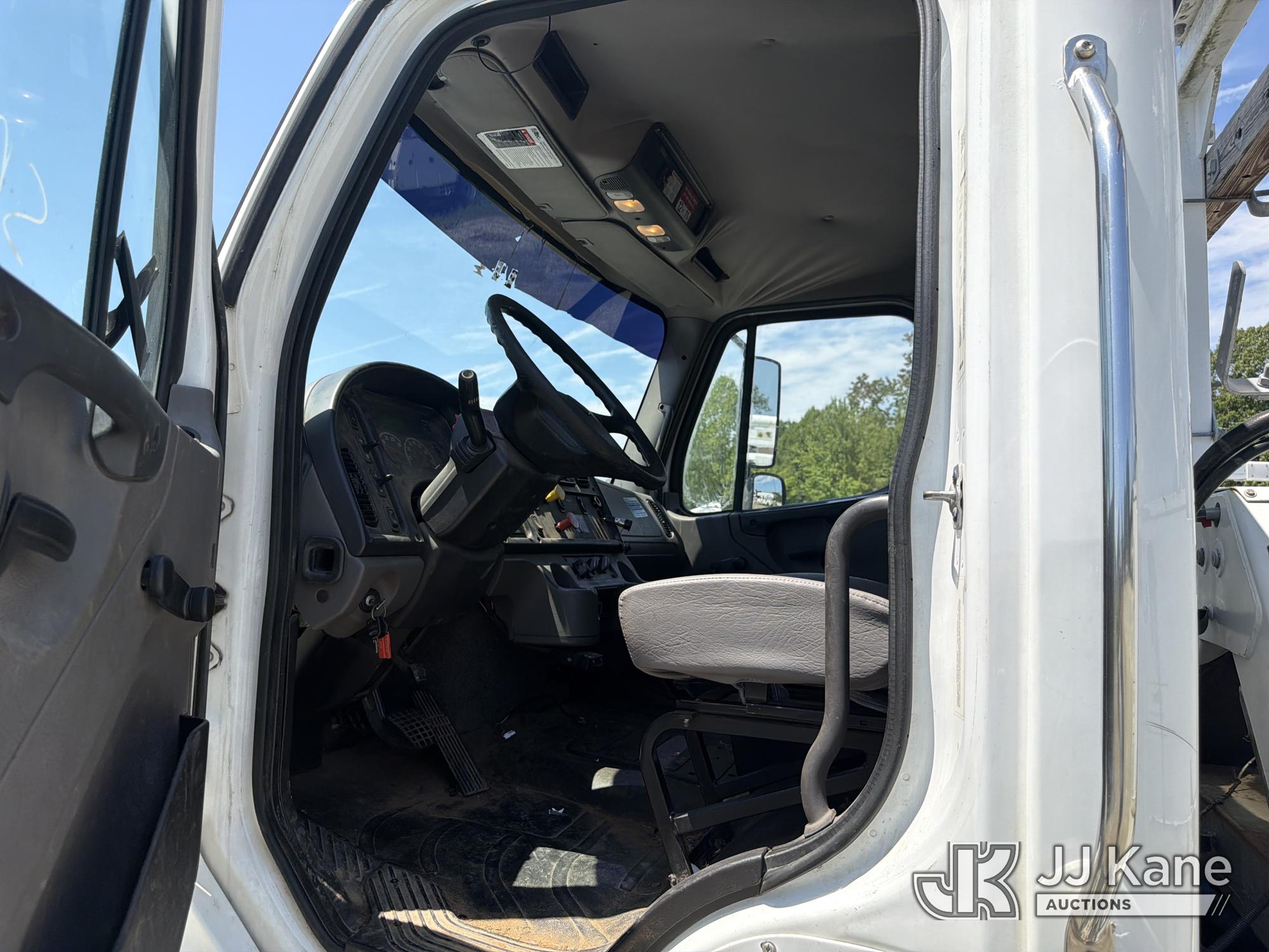 2018 Freightliner M2 106 4x4