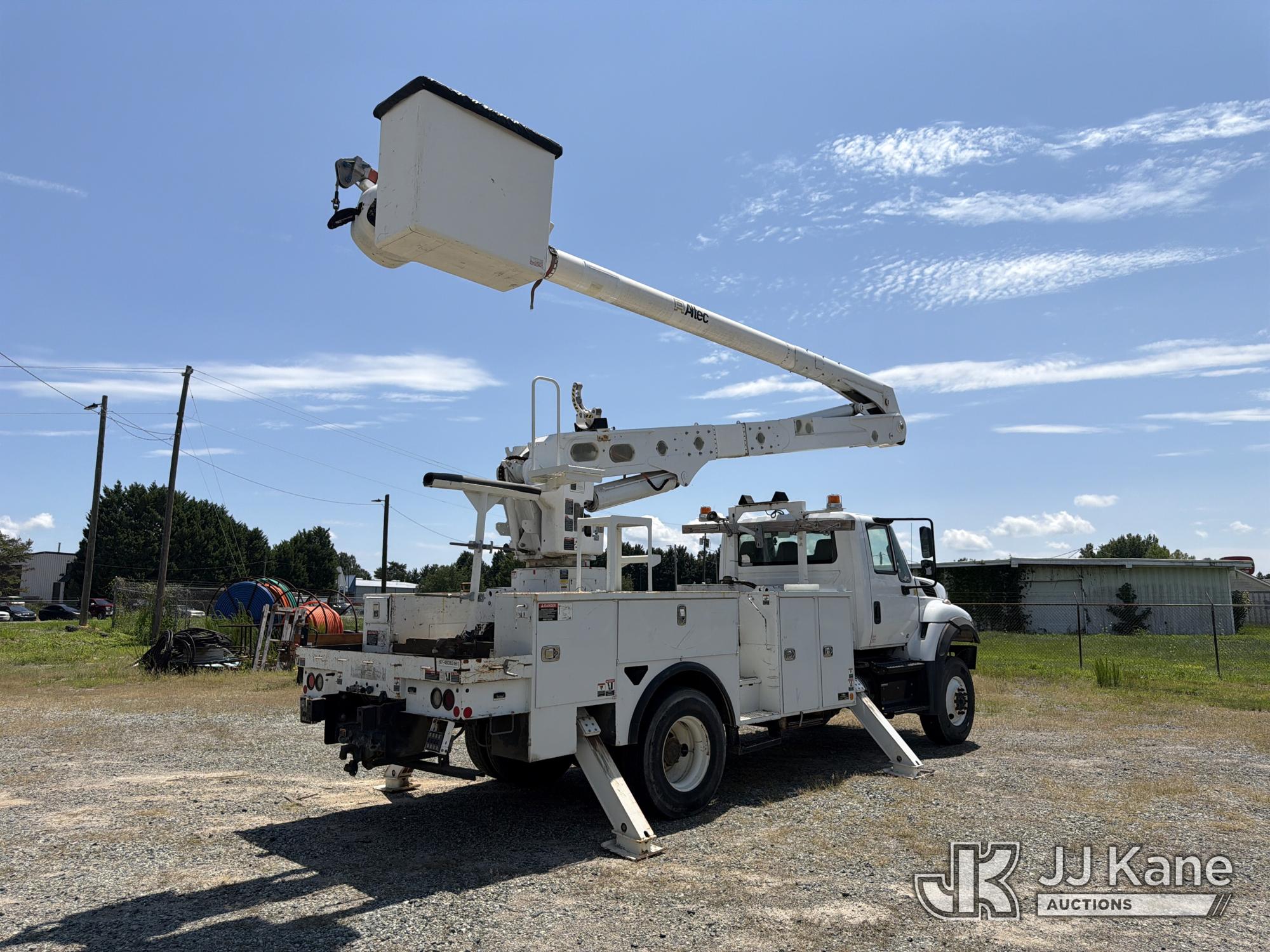 2018 International 7300 4x4