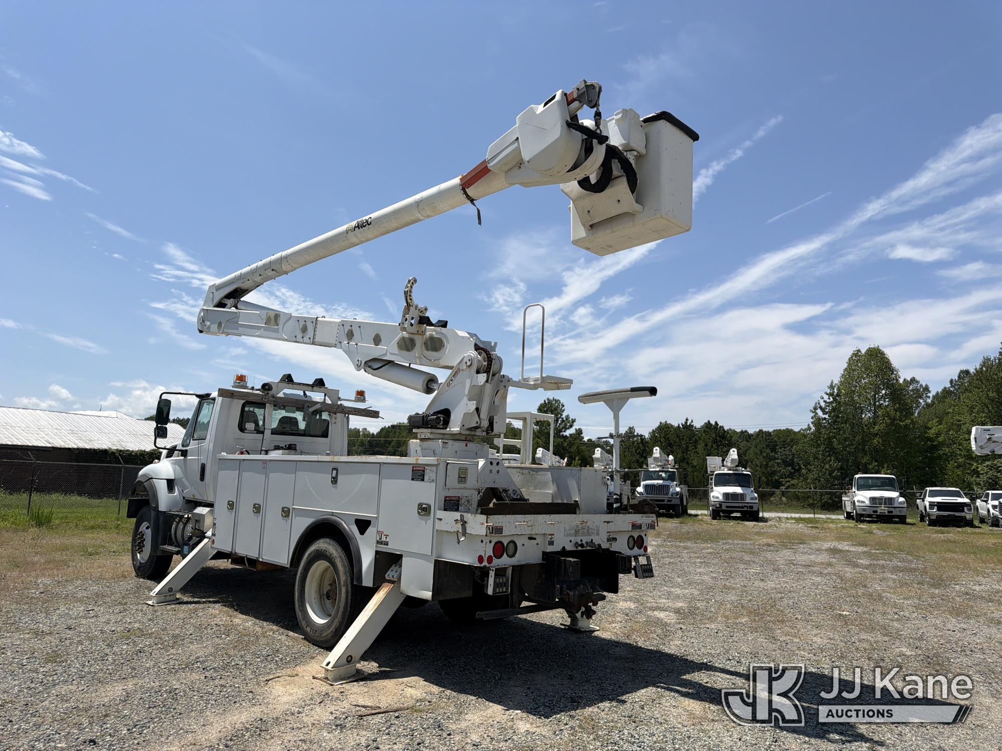 2018 International 7300 4x4