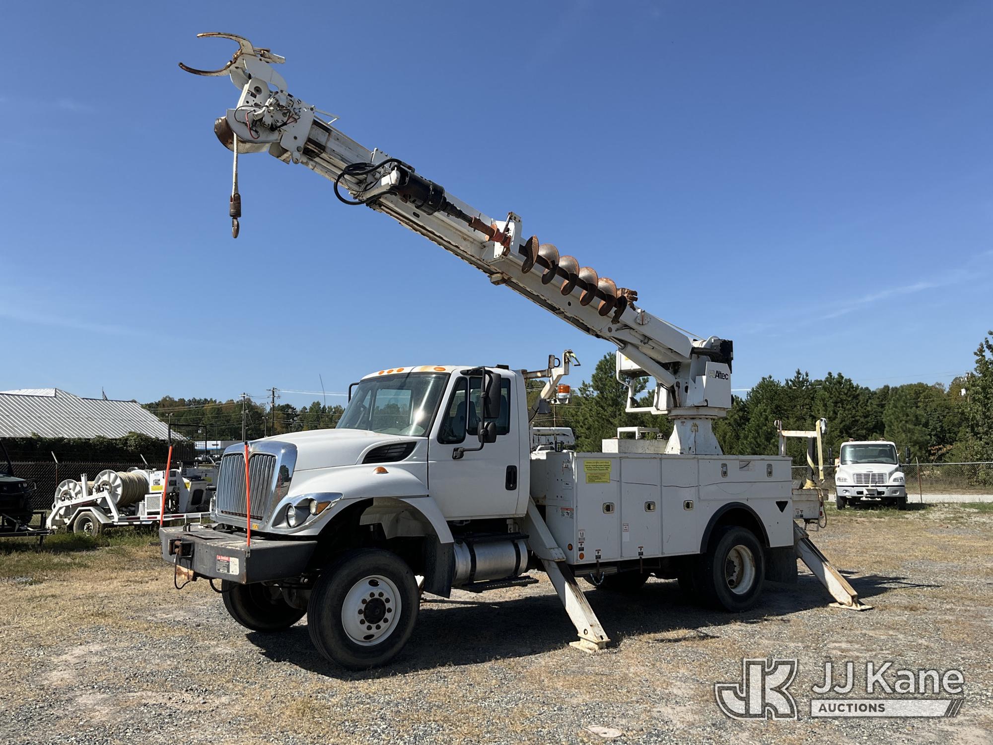 2016 International 7300 4x4