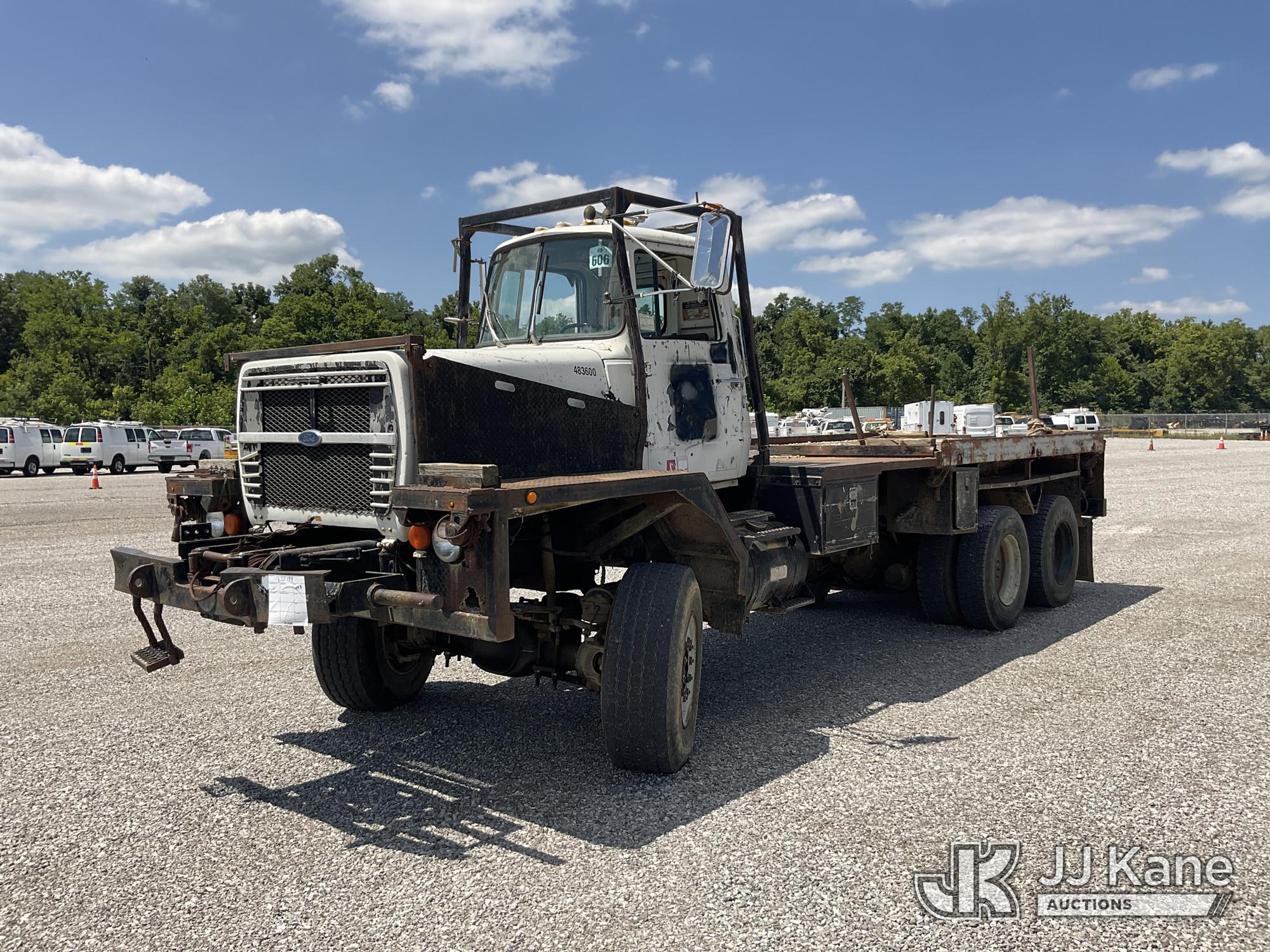 1988 Ford LTS8000 6x6