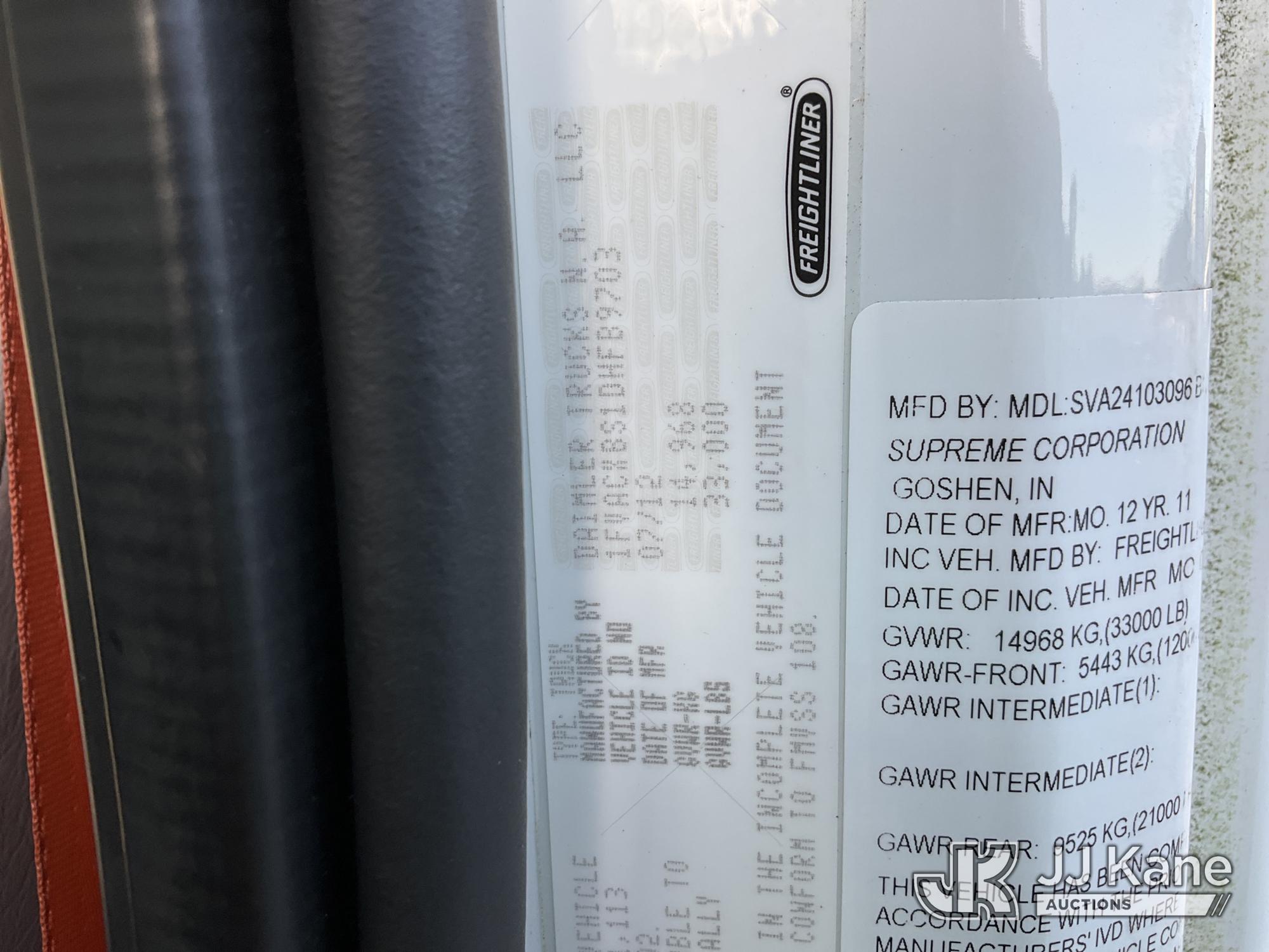 2013 Freightliner M2 106