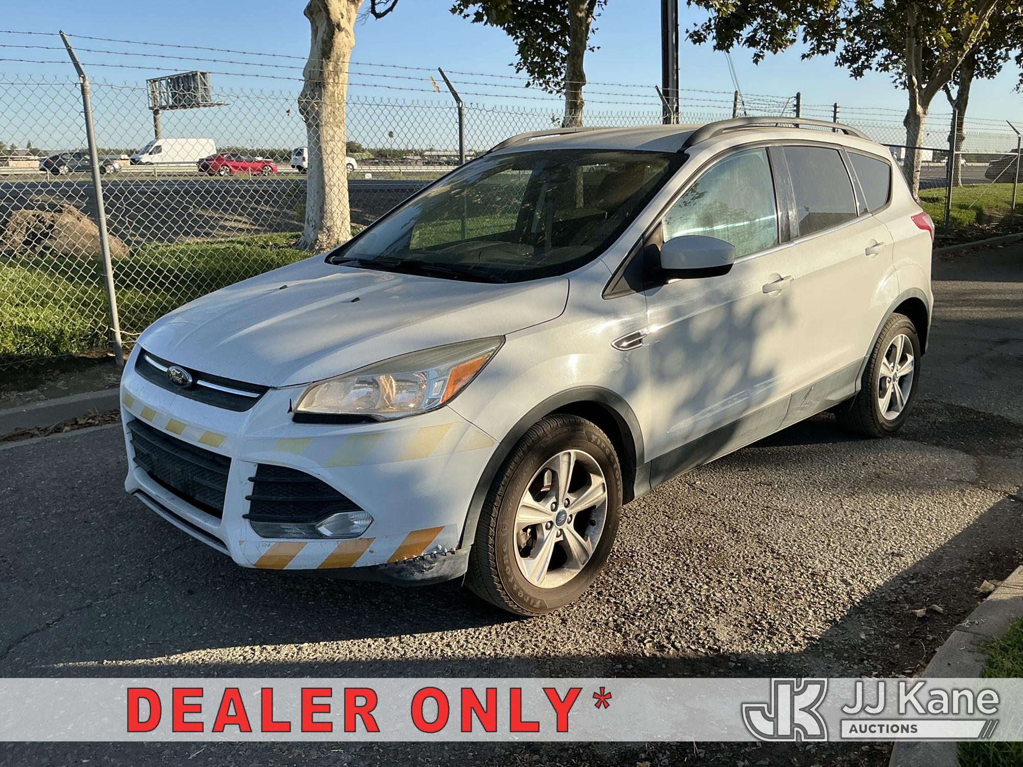 Photo of a 2014 Ford Escape