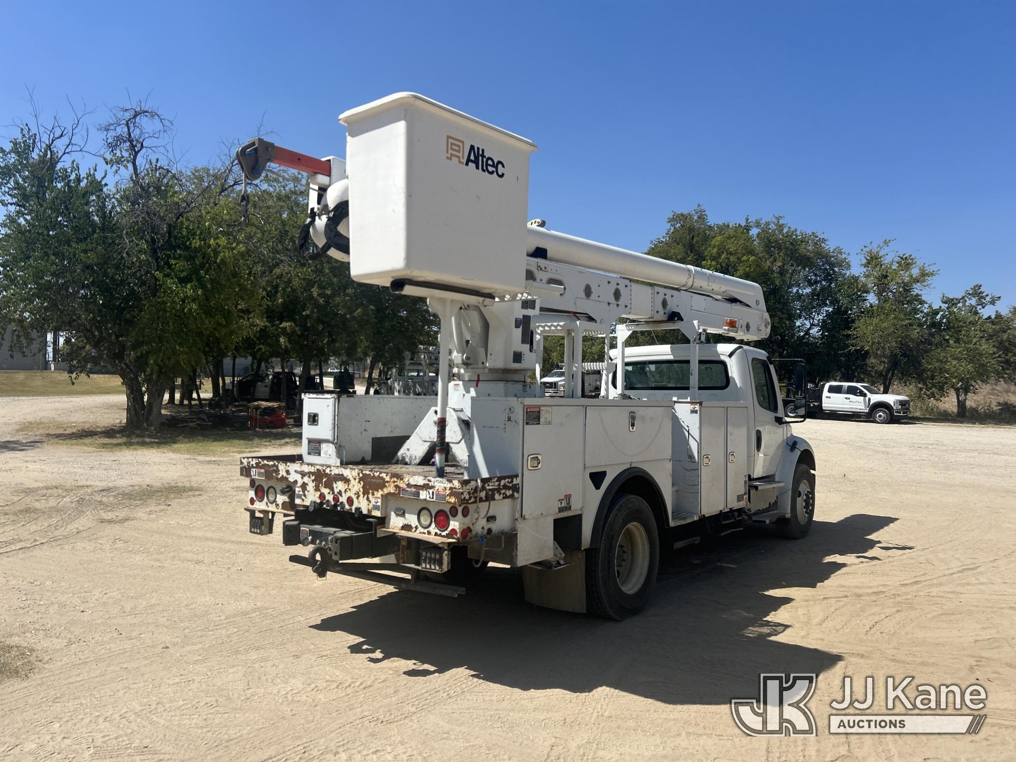 2016 Freightliner M2 106