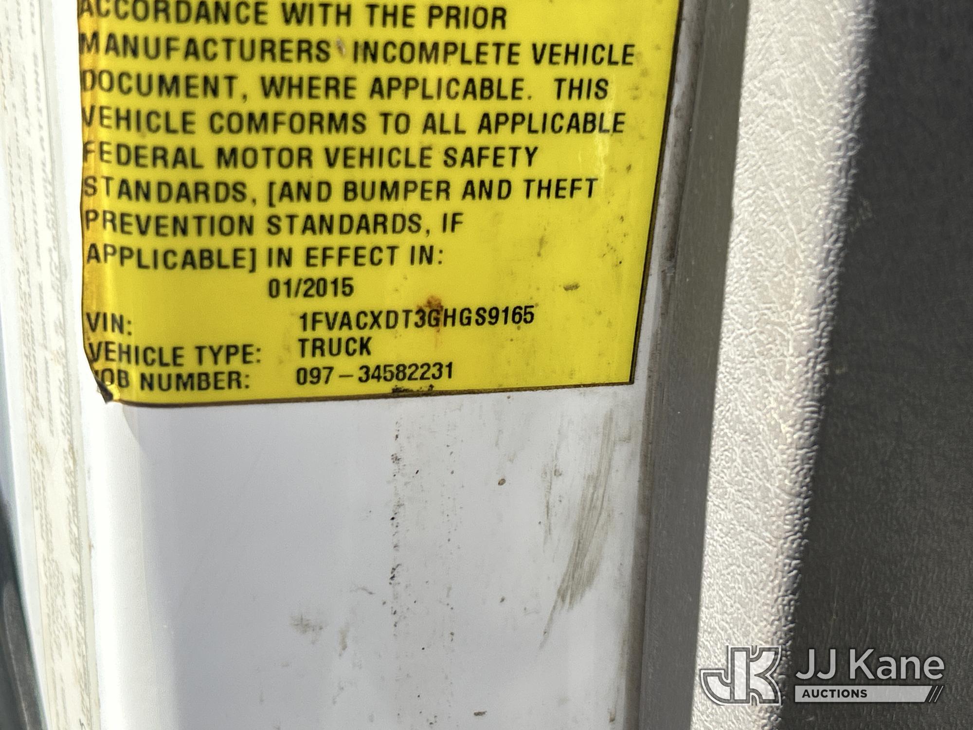 2016 Freightliner M2 106
