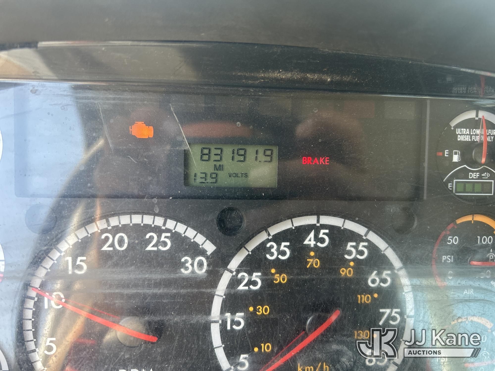 2016 Freightliner M2 106