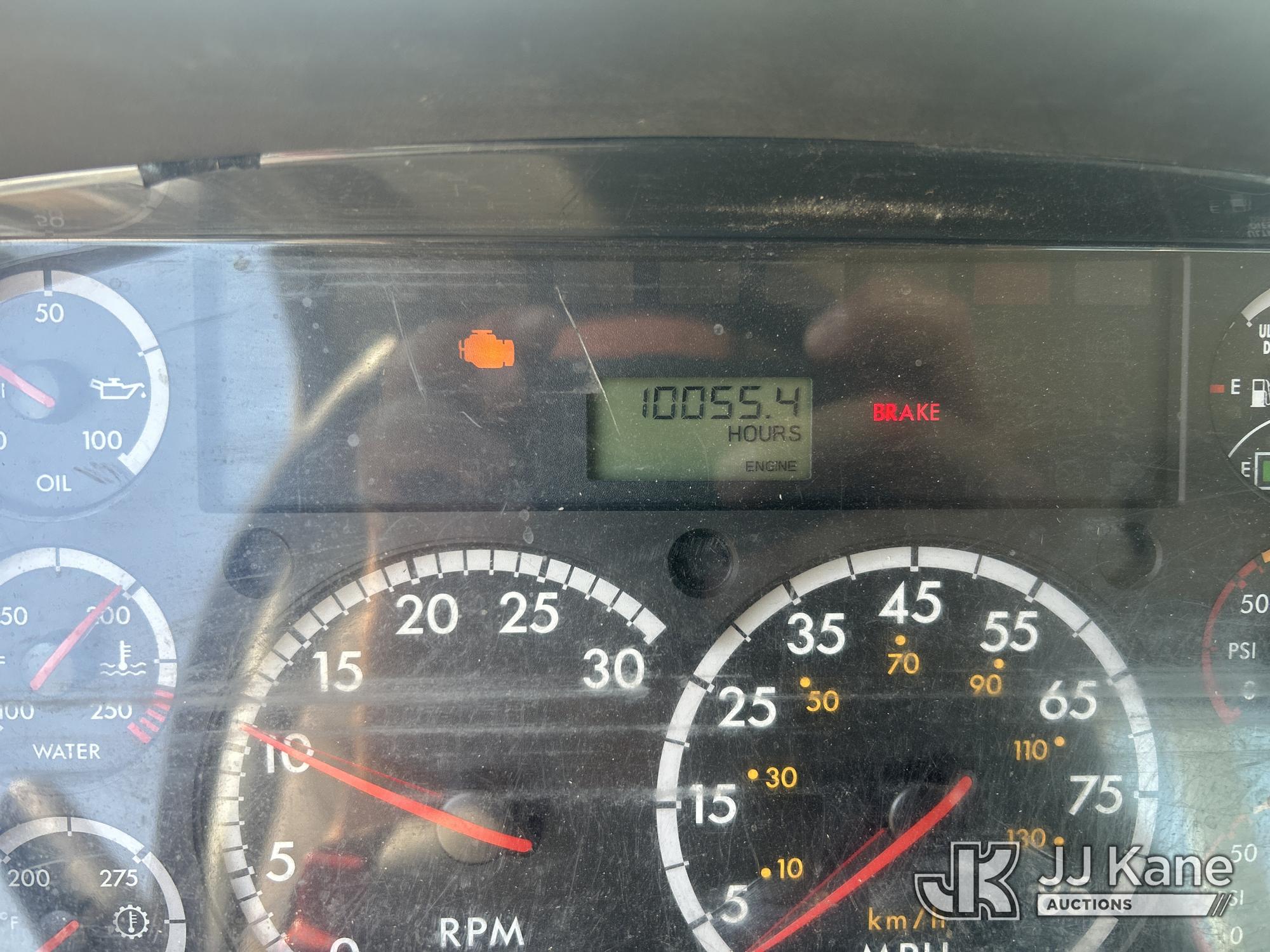 2016 Freightliner M2 106