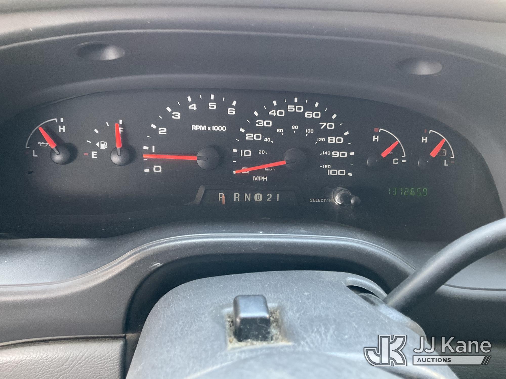 2004 Ford ECONOLINE E-350