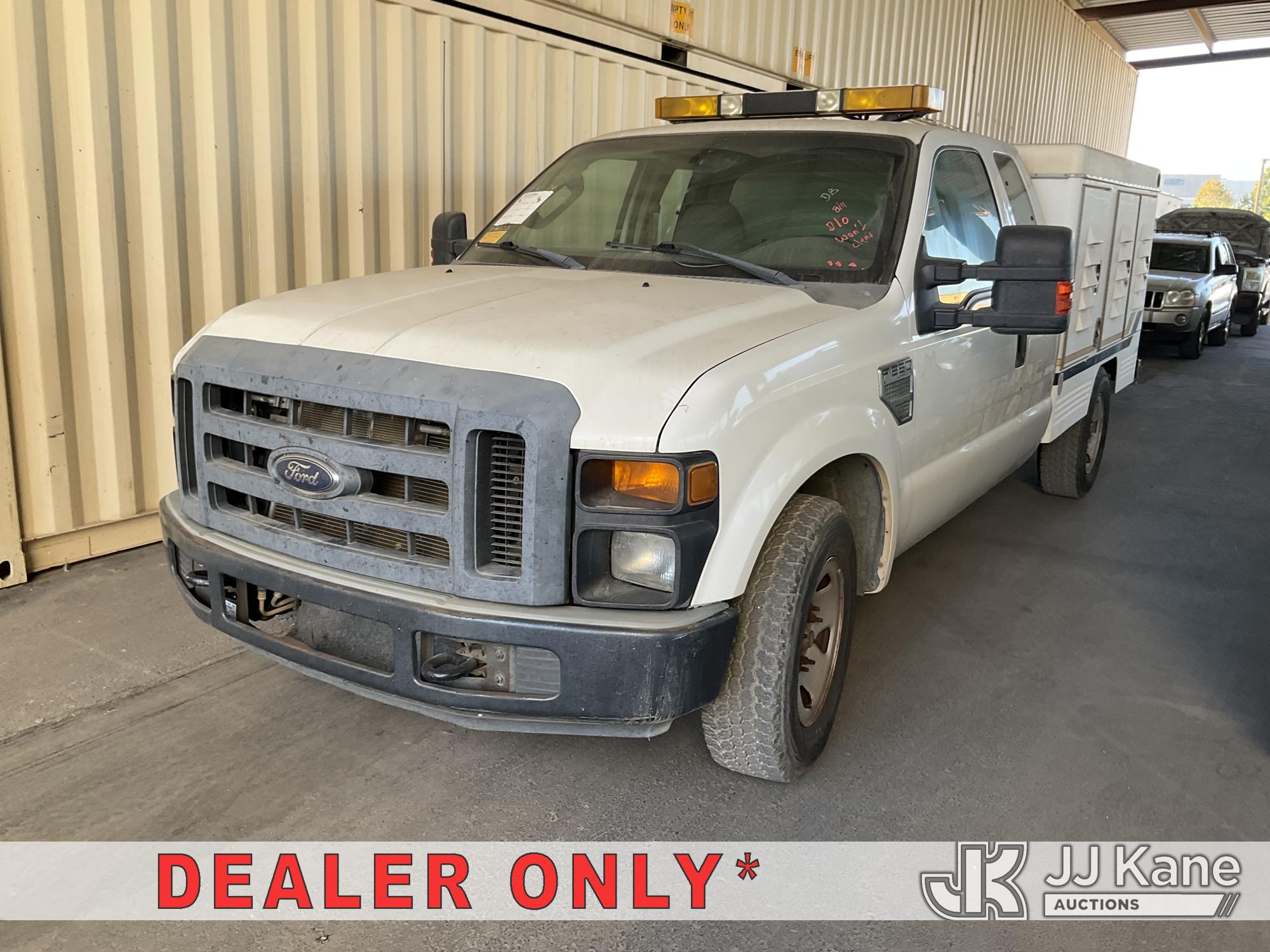 2008 Ford F-250 SD Enclosed Service Truck