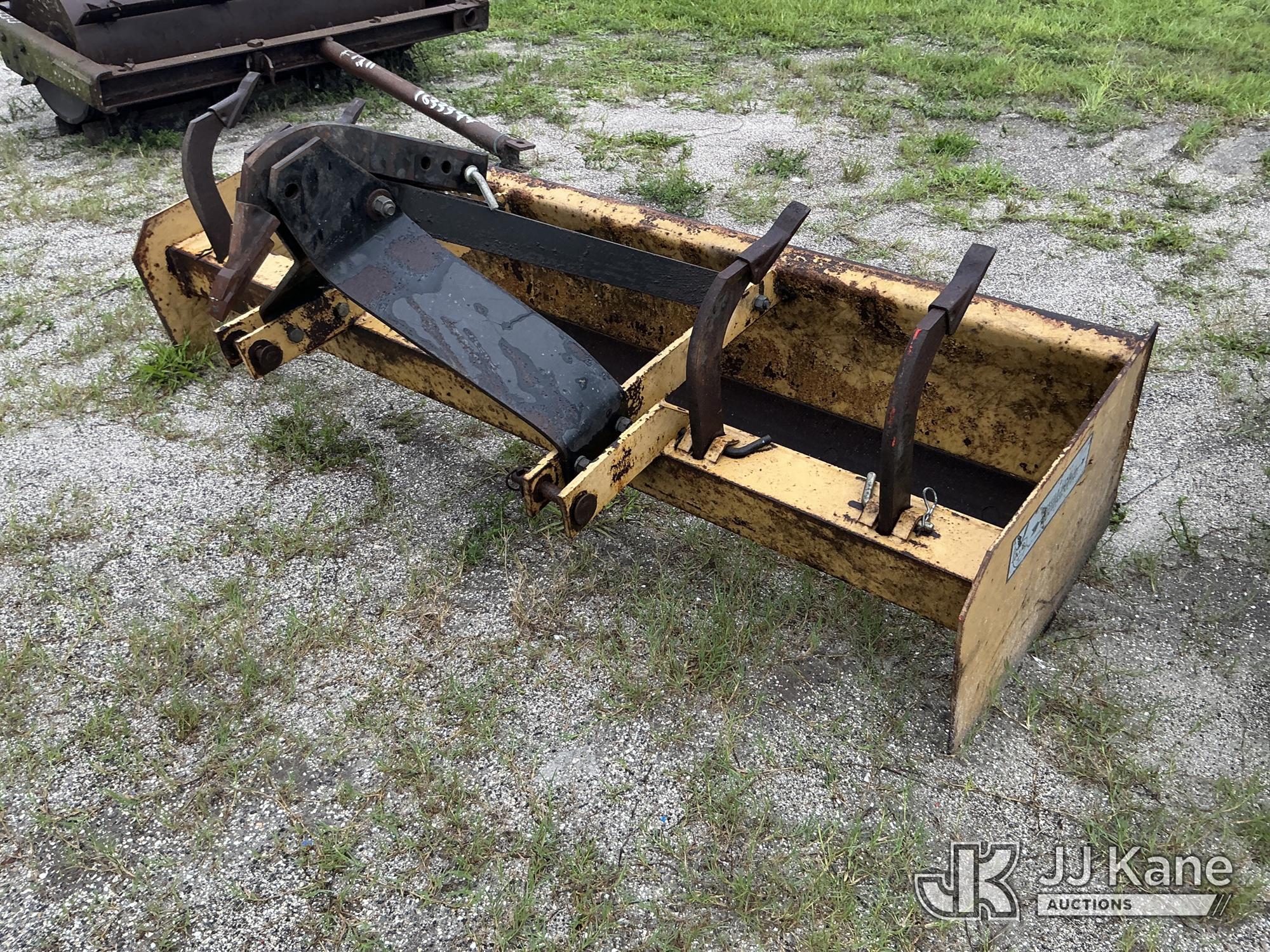 Box Blade (Condition Unknown ) NOTE: This unit is being sold AS IS/WHERE IS via Timed Auction and is located in Thonotosassa