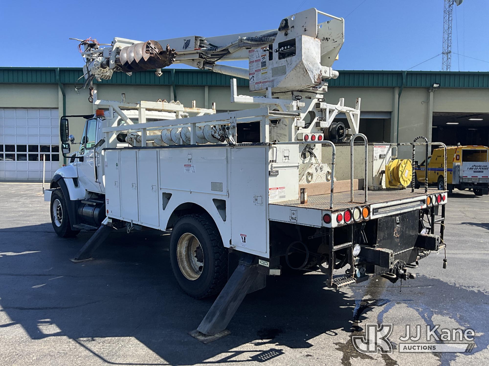 2010 International 7400
