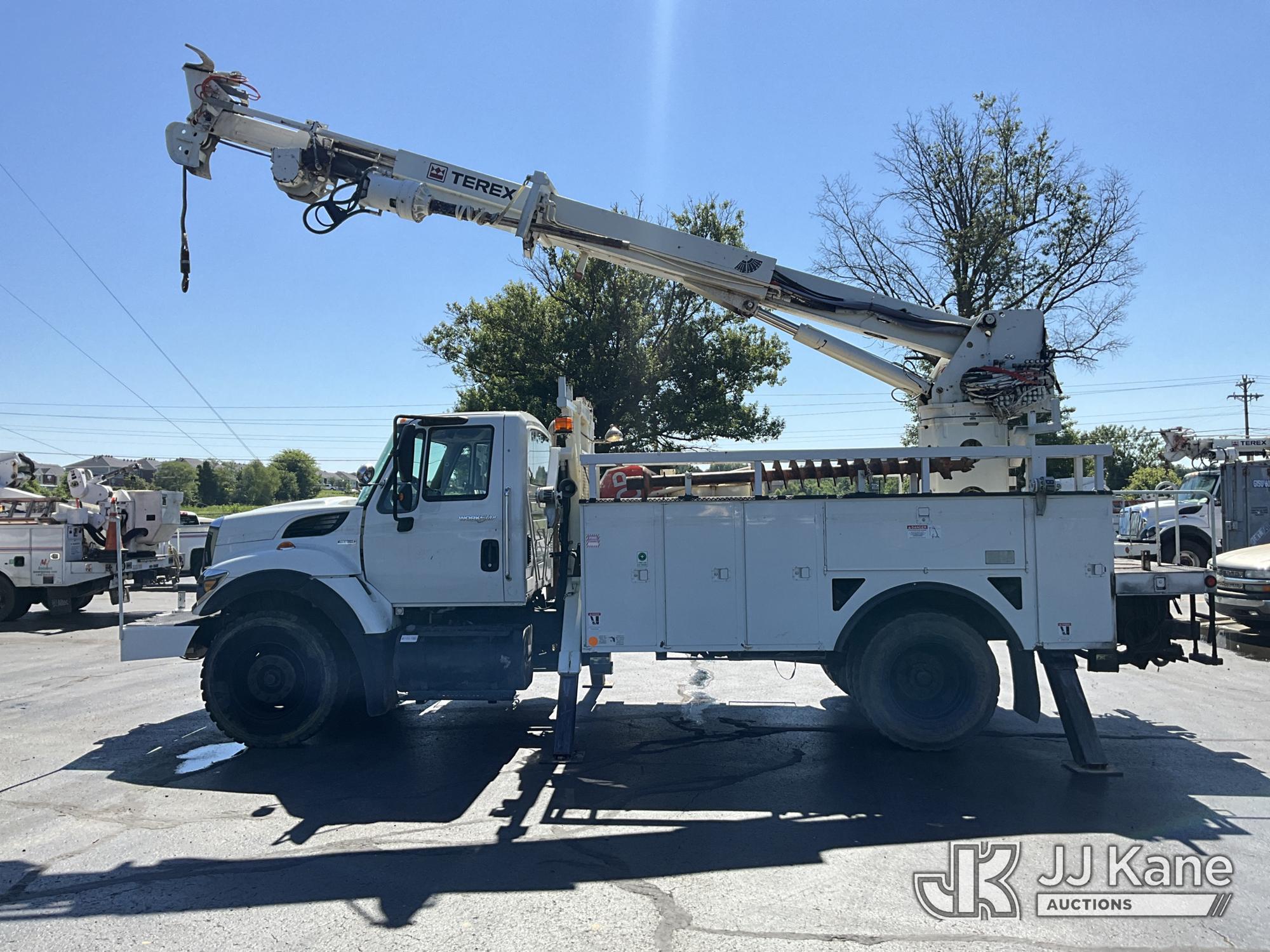 2010 International 7400