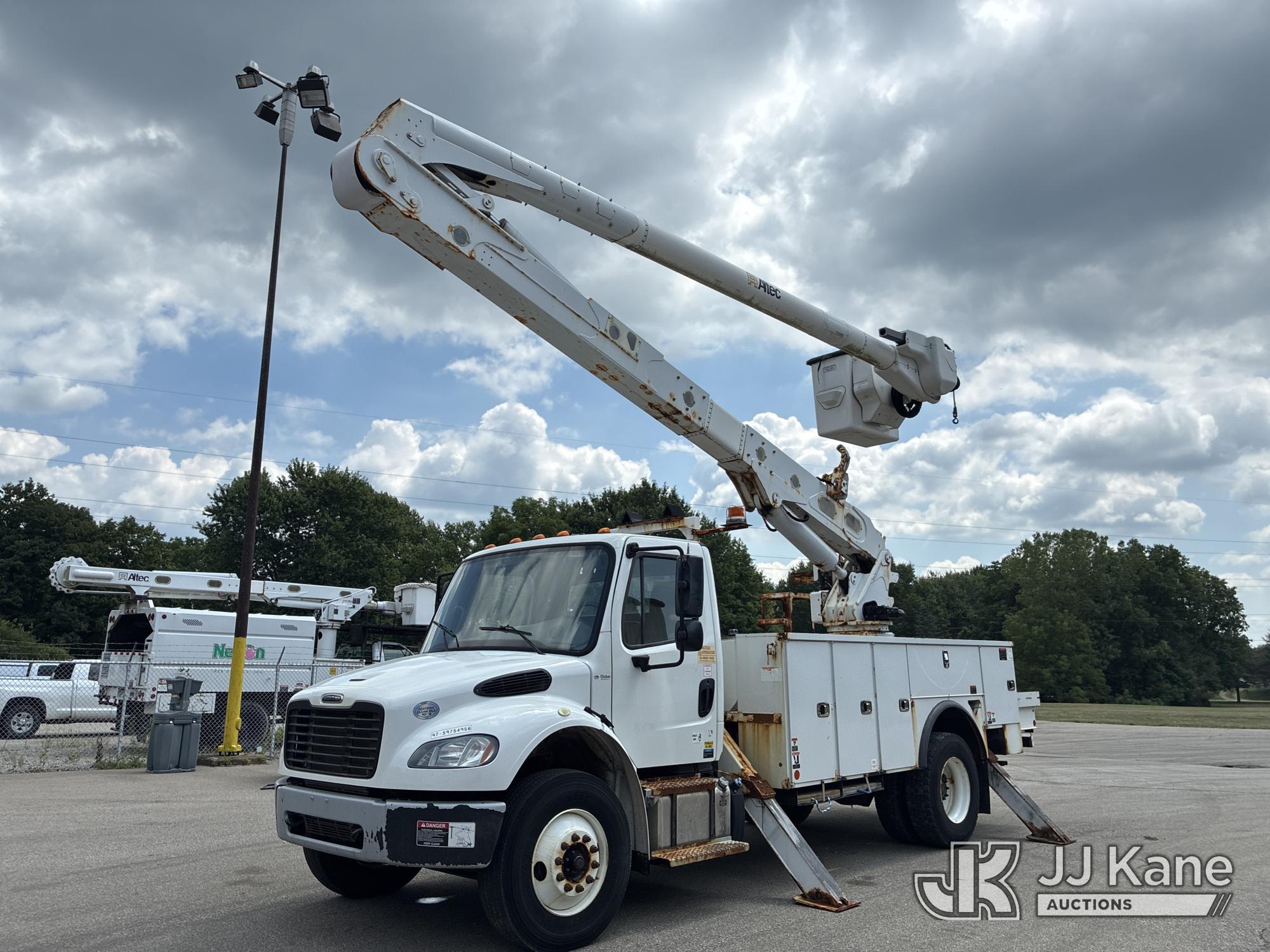 2020 Freightliner M2-106