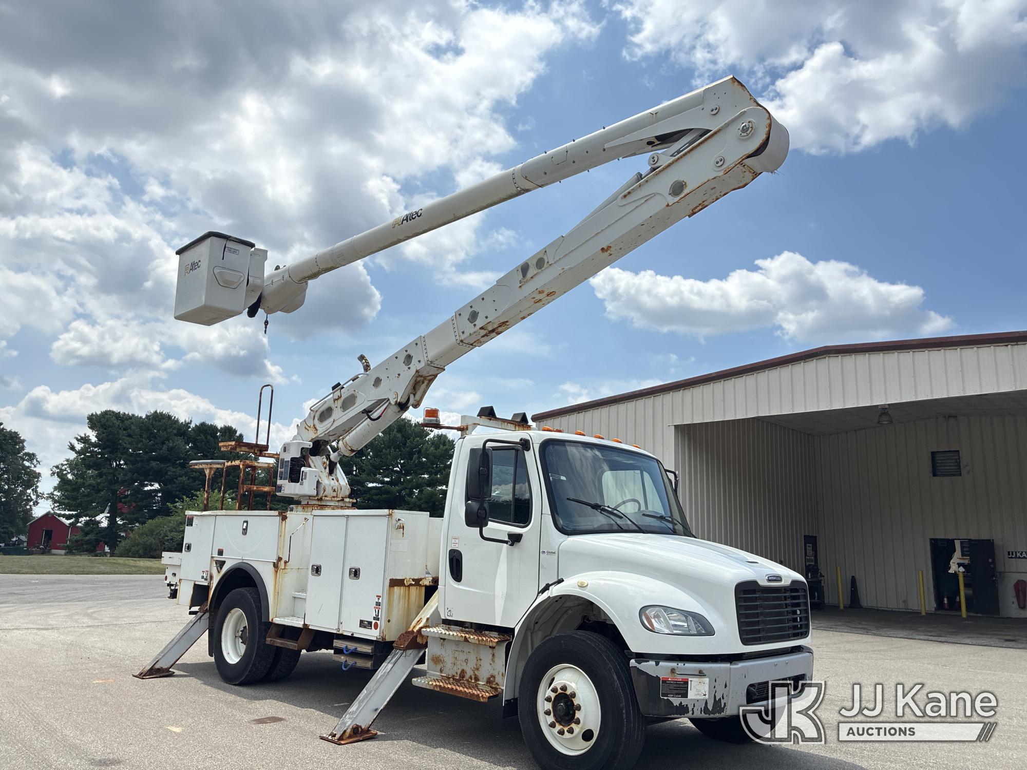 2020 Freightliner M2-106