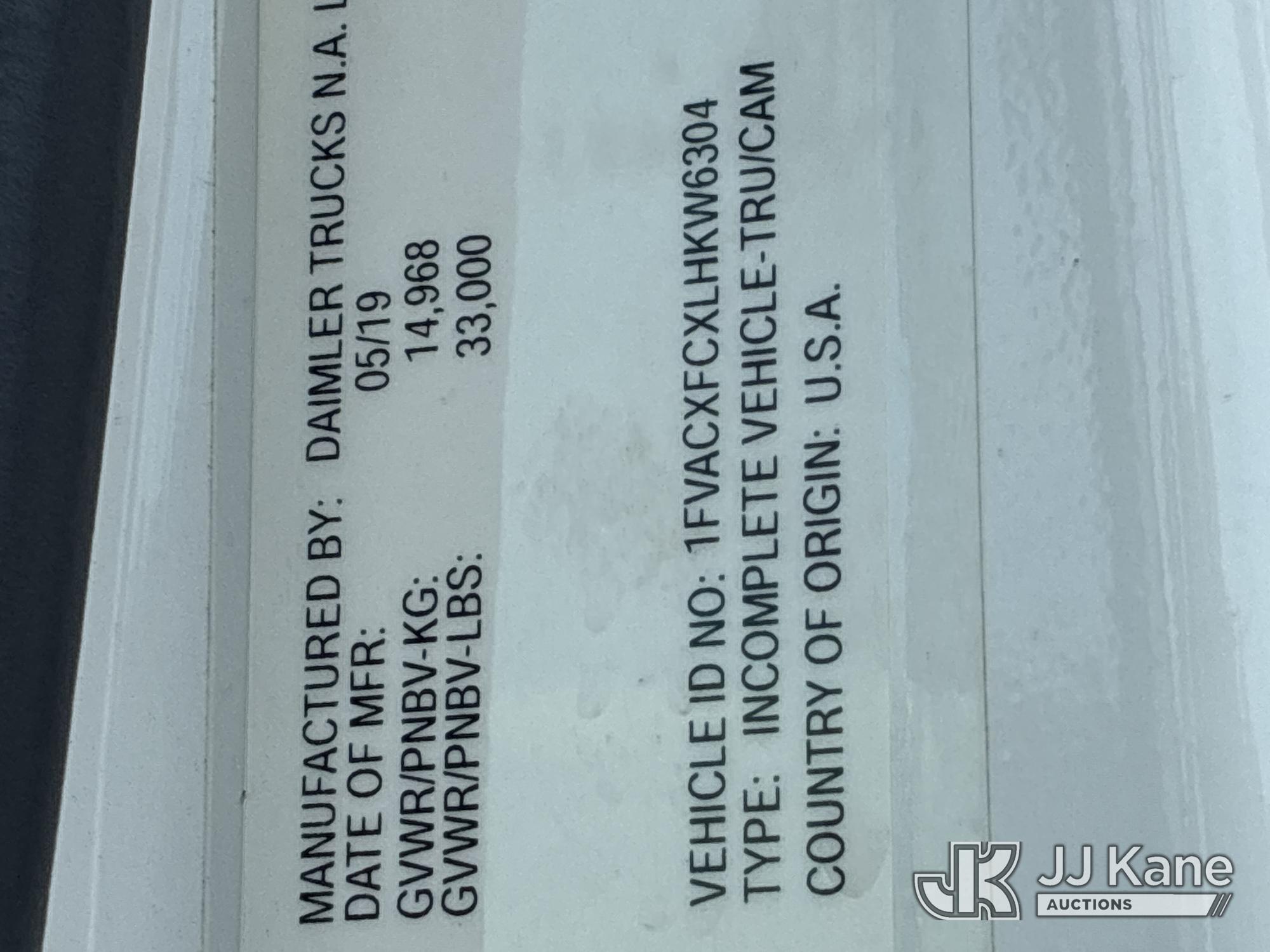 2020 Freightliner M2-106