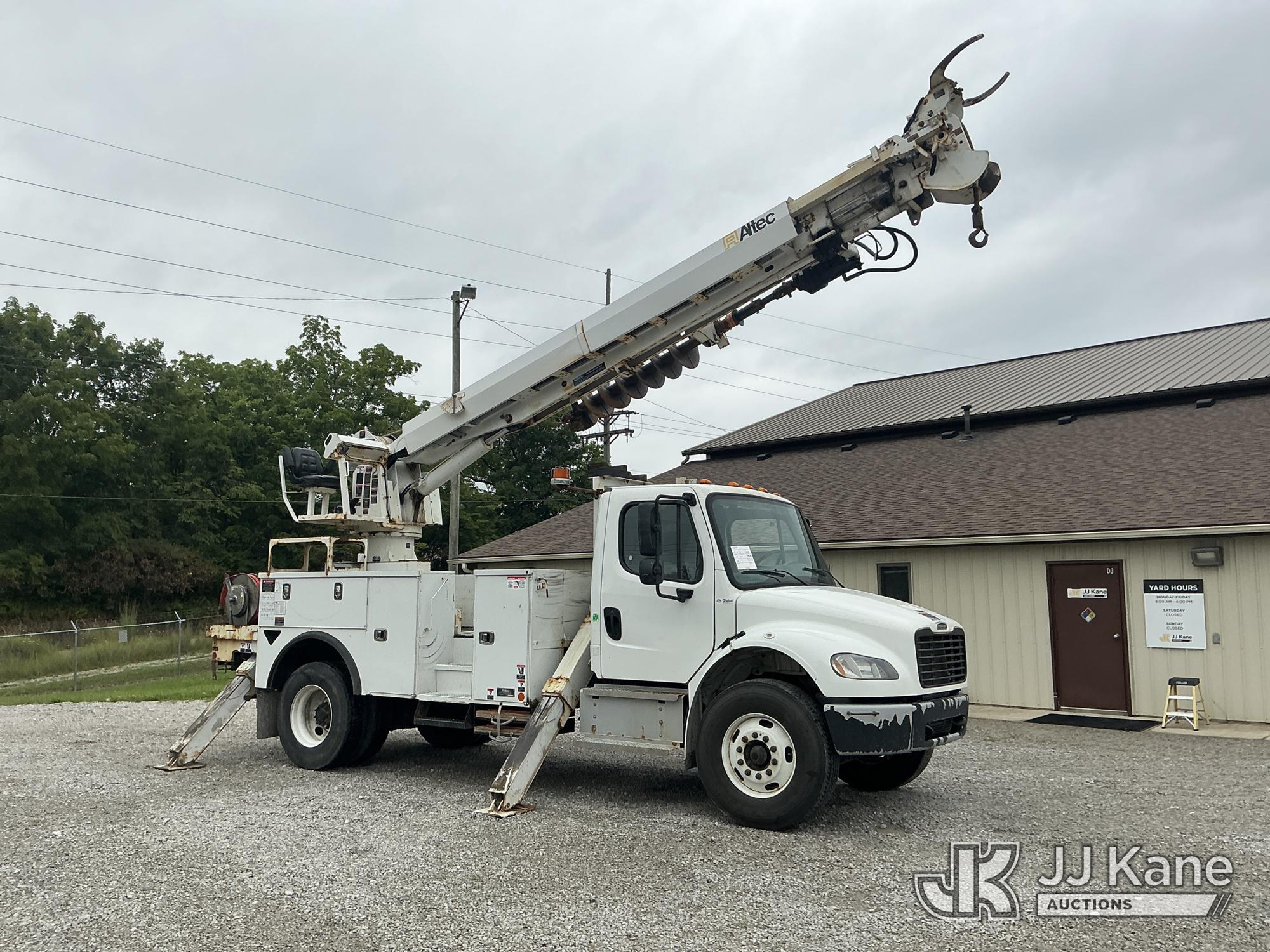 2021 Freightliner M2-106